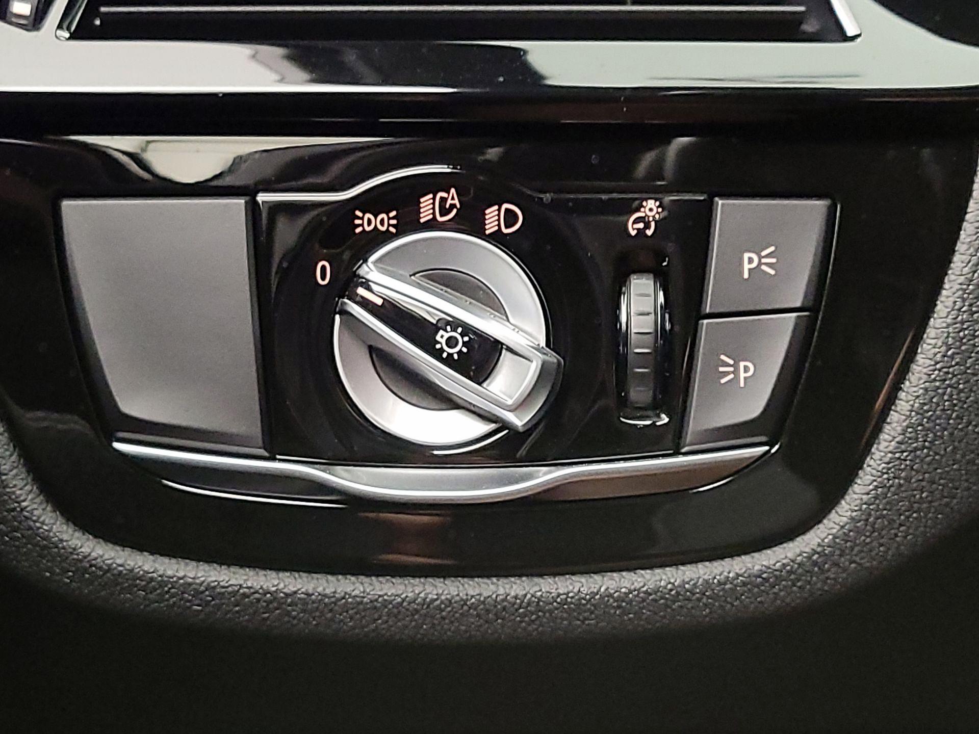 Thumbnail: 2019 BMW 5 Series - 13