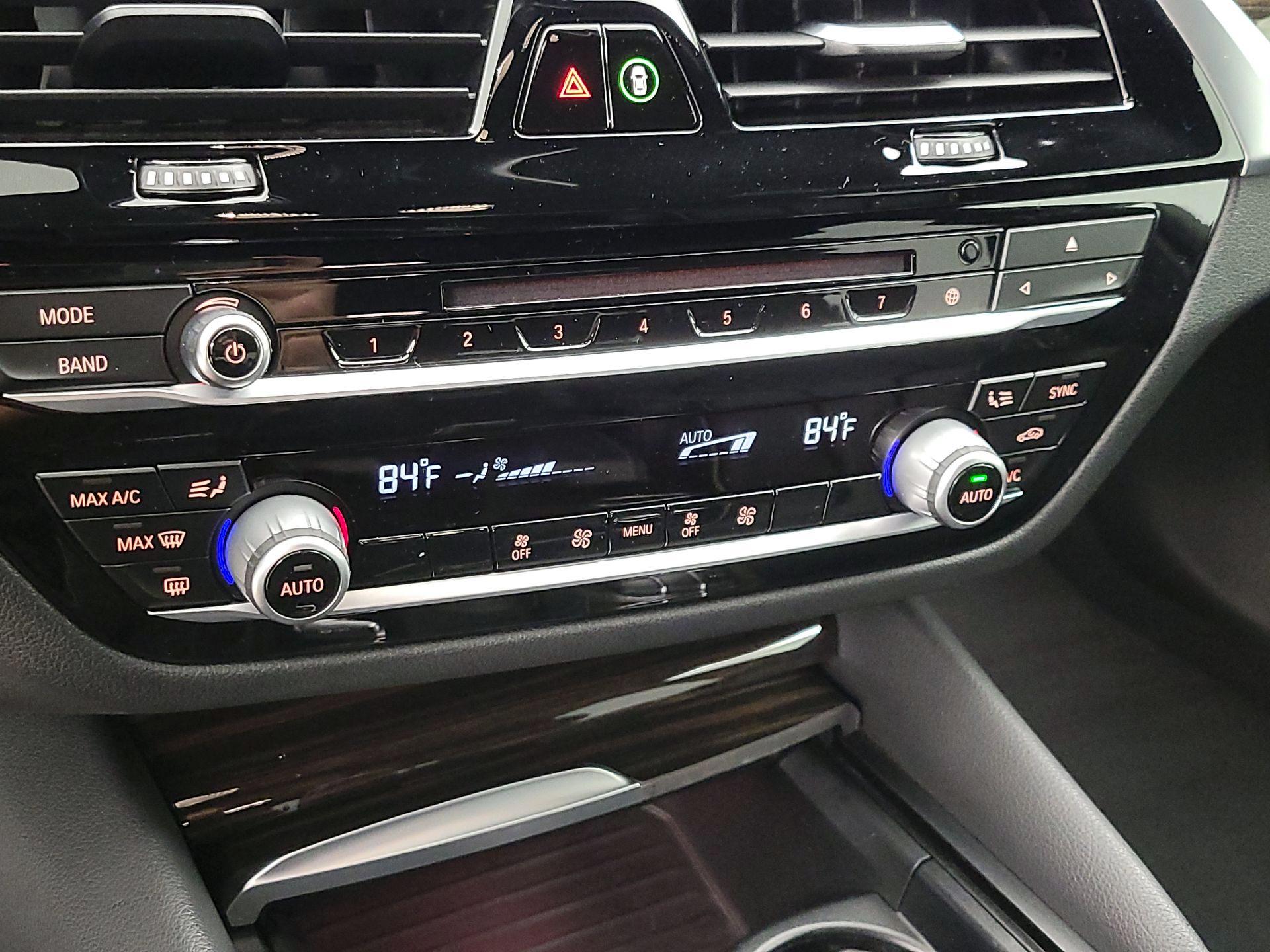 Thumbnail: 2019 BMW 5 Series - 17