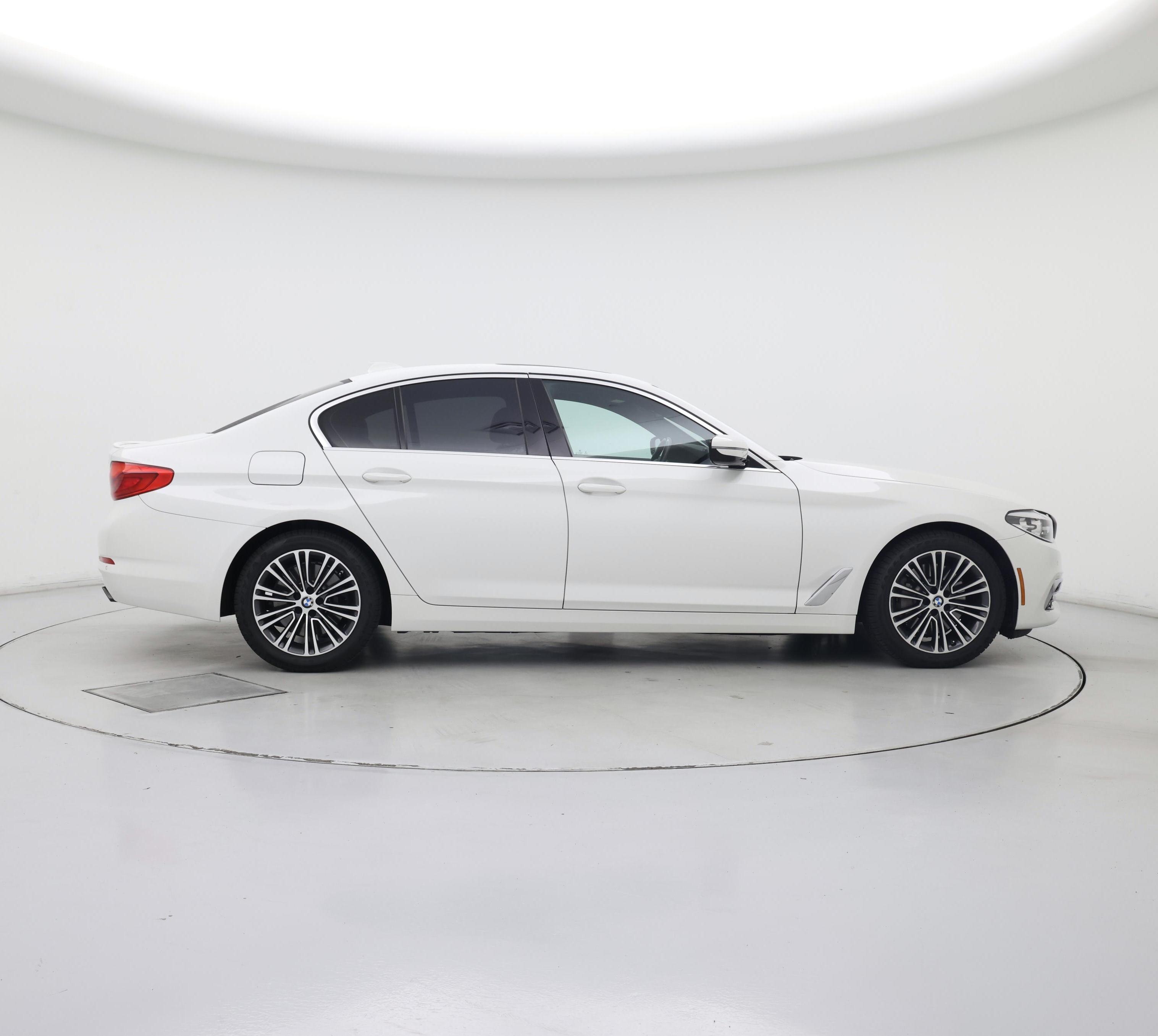 Thumbnail: 2019 BMW 5 Series - 7