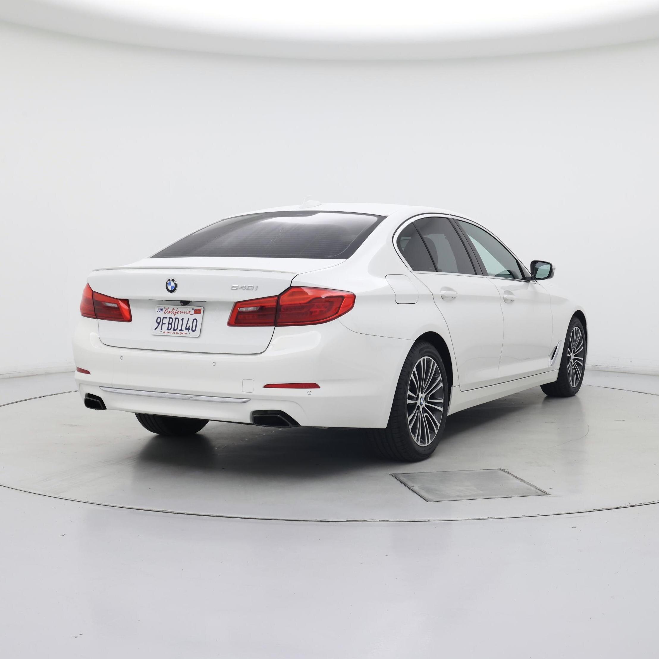 Thumbnail: 2019 BMW 5 Series - 8