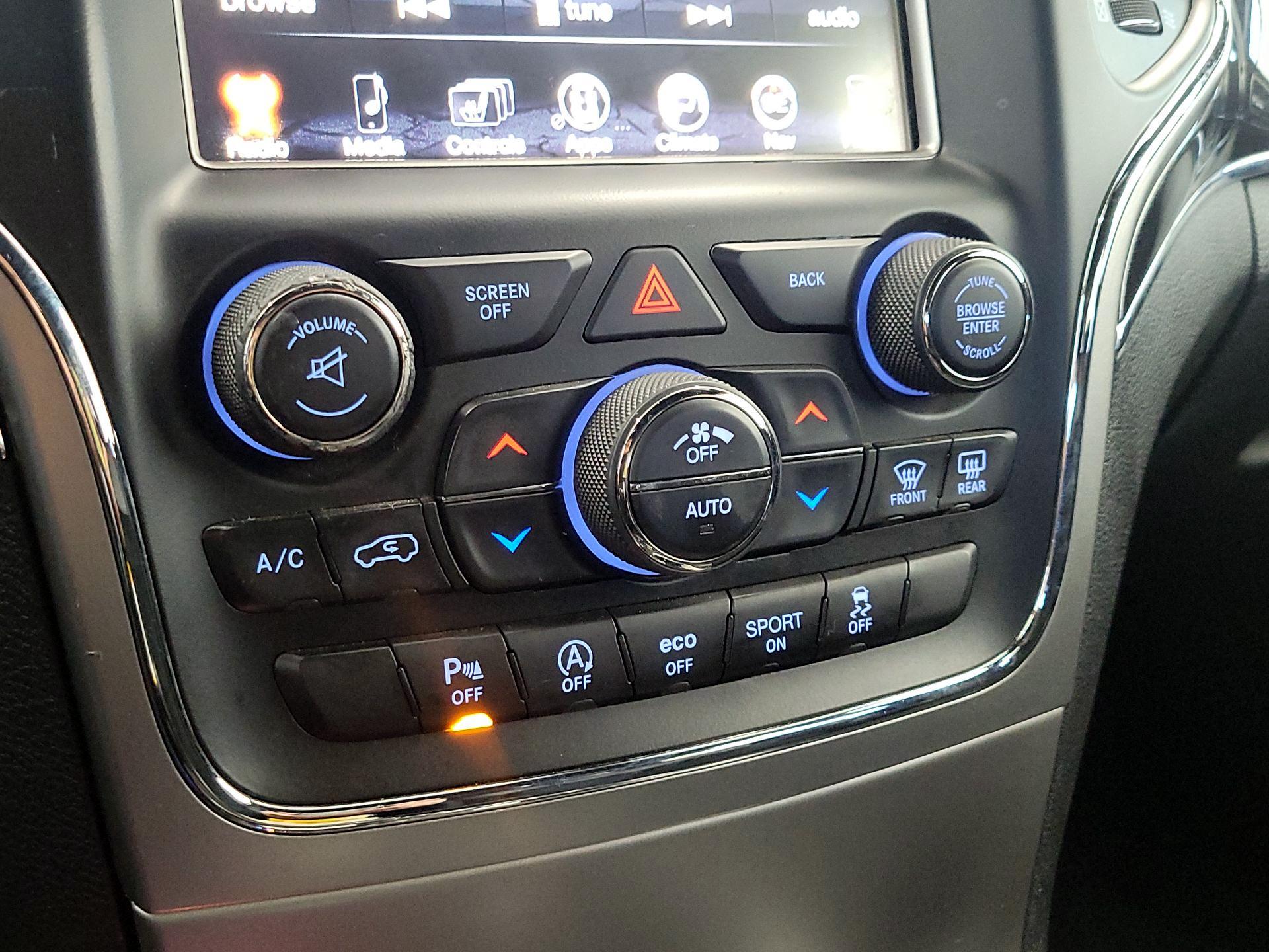 Thumbnail: 2017 Jeep Grand Cherokee - 17