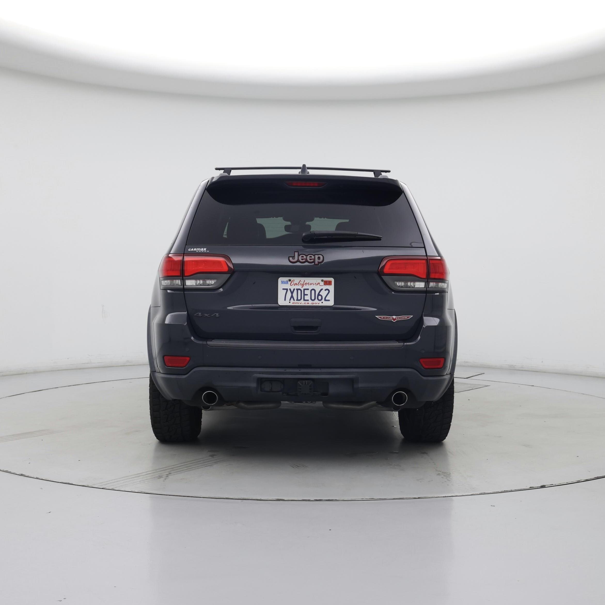 Thumbnail: 2017 Jeep Grand Cherokee - 6