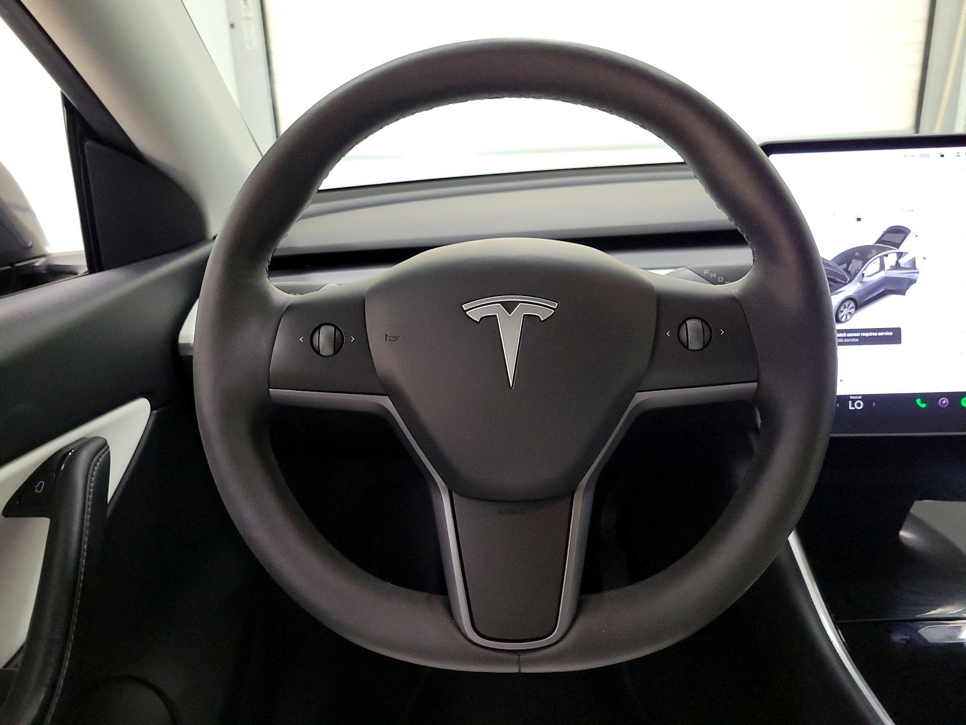 Thumbnail: 2021 Tesla Model Y - 10