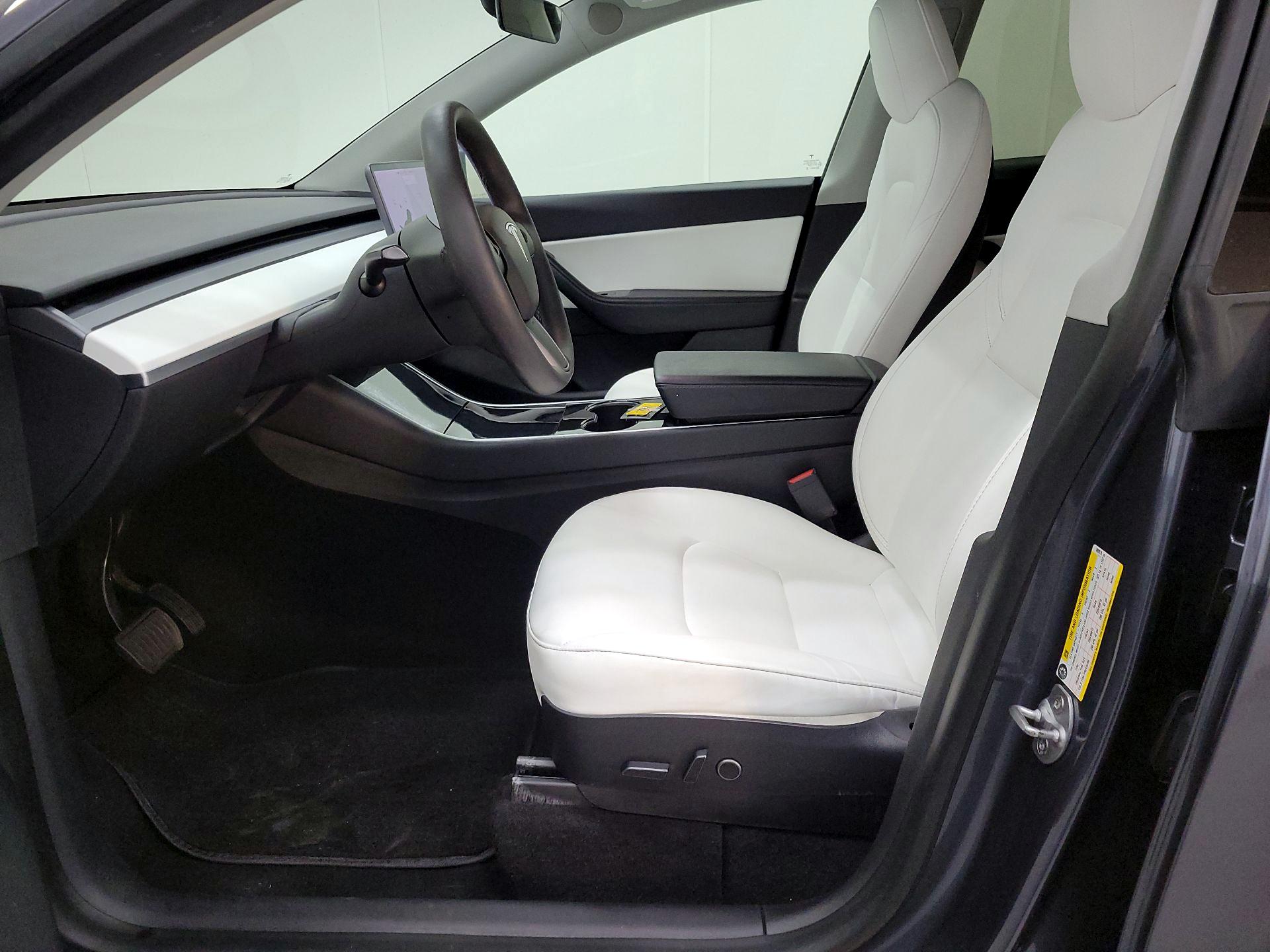 Thumbnail: 2021 Tesla Model Y - 11