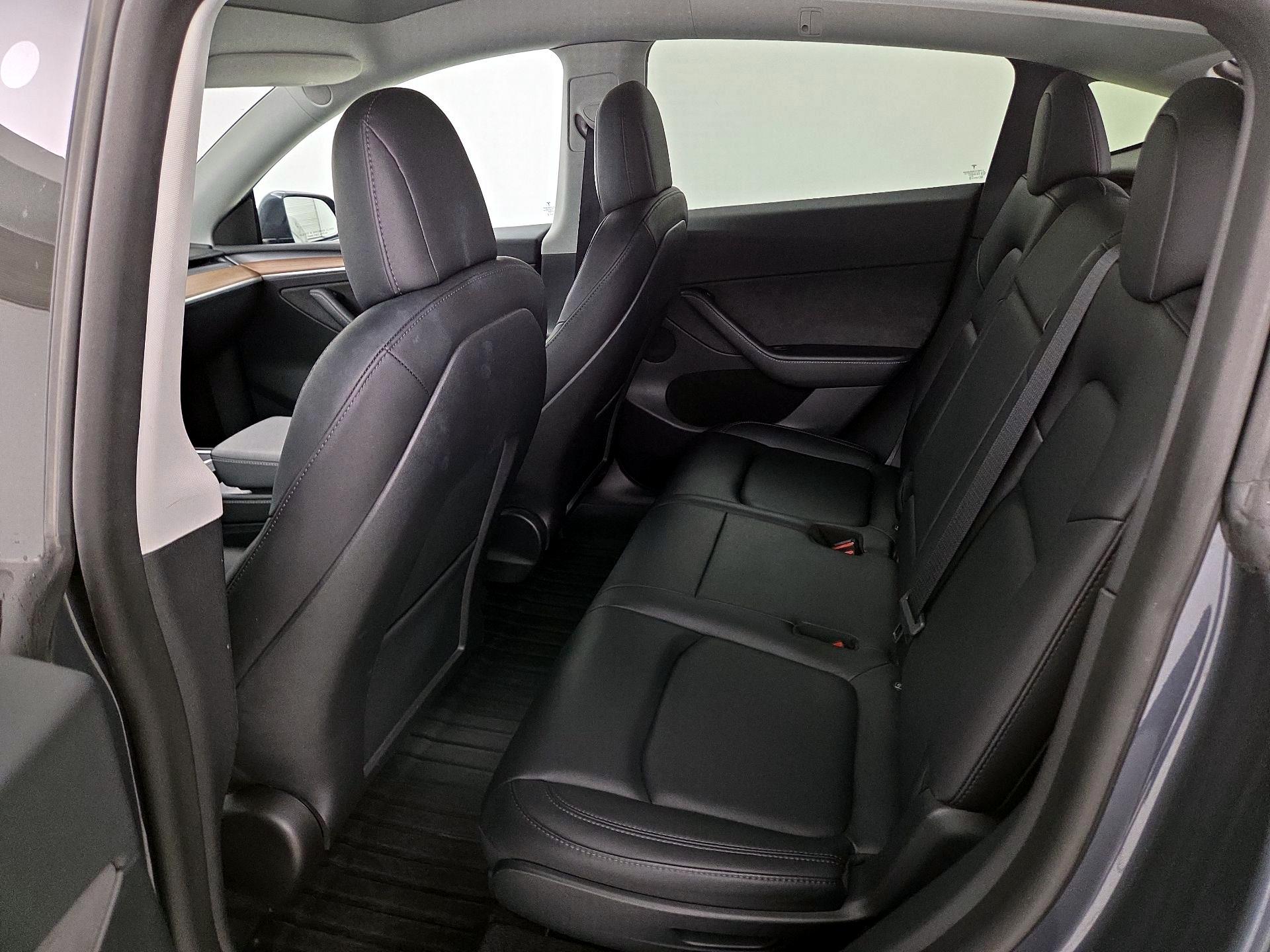 Thumbnail: 2023 Tesla Model Y - 18