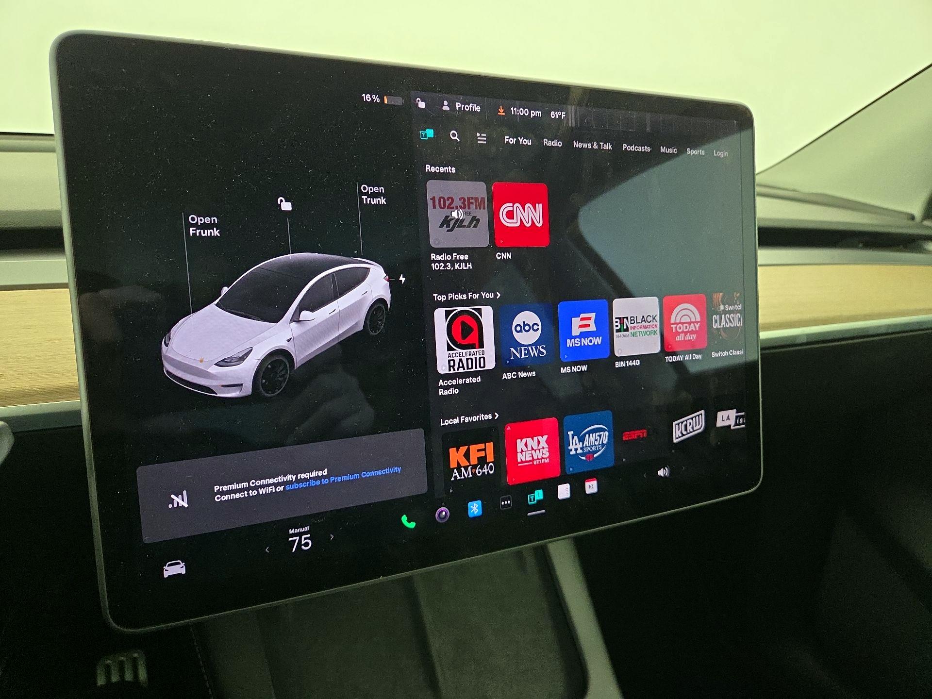 Thumbnail: 2022 Tesla Model Y - 15