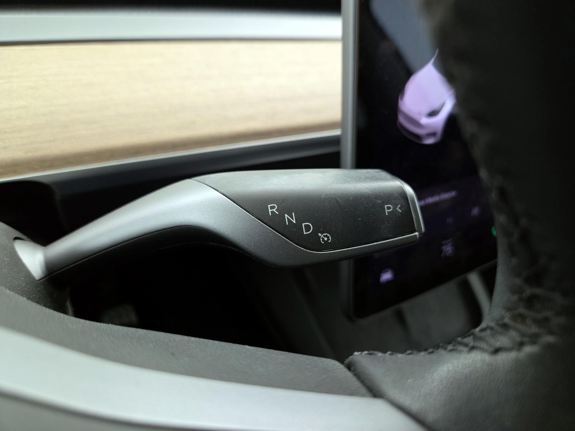 Thumbnail: 2022 Tesla Model Y - 17