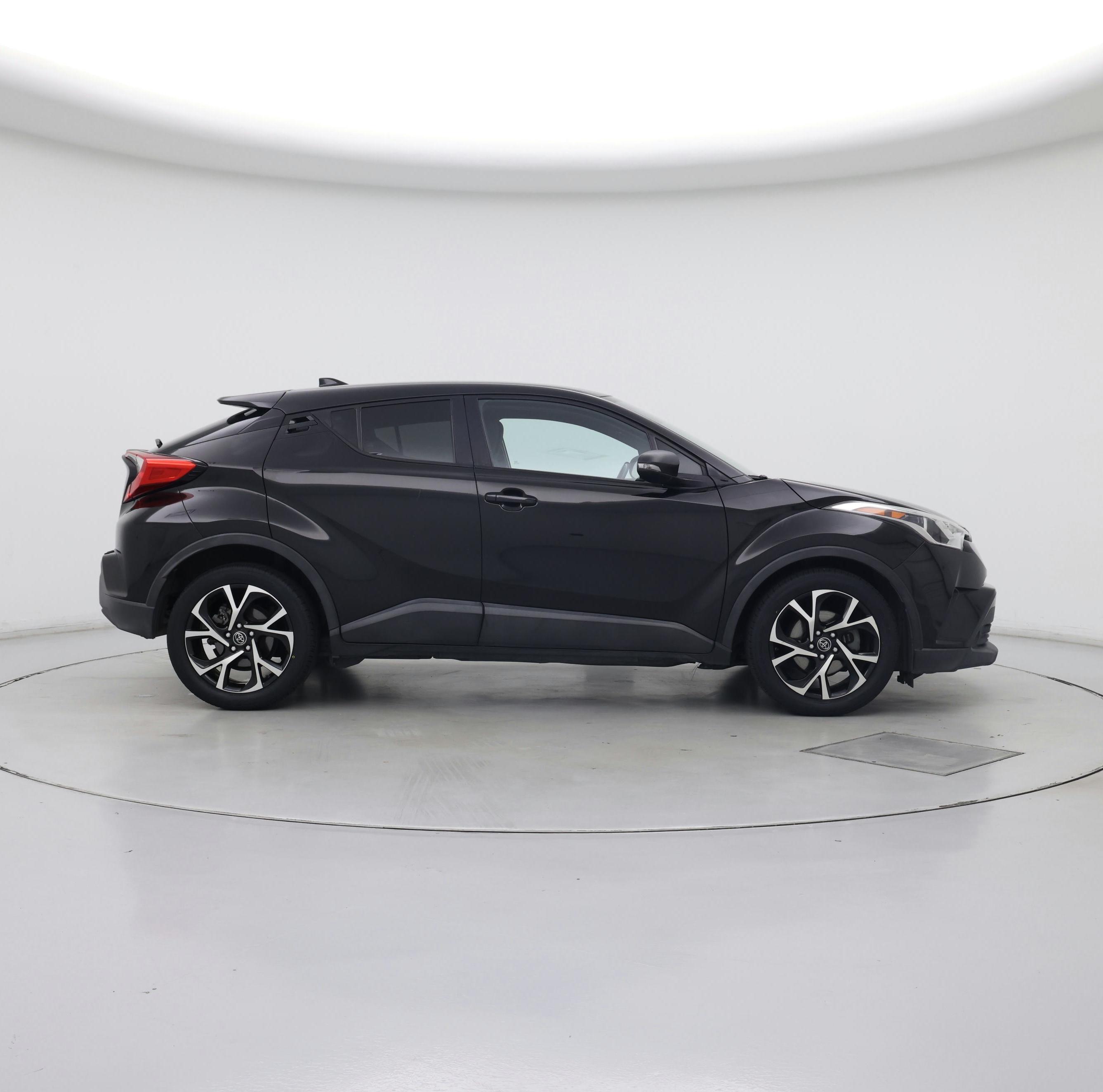 Thumbnail: 2018 Toyota C-HR - 7