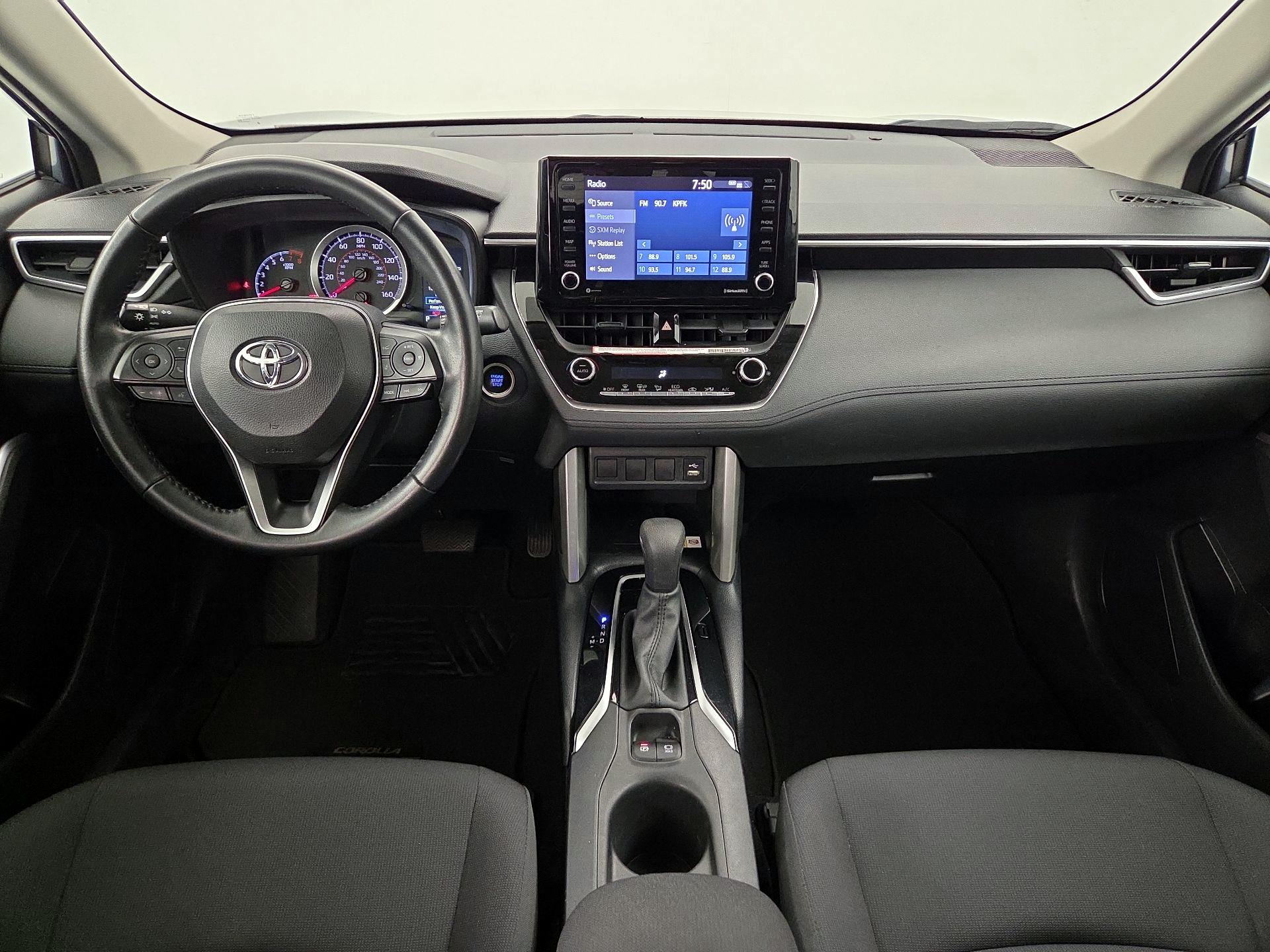 Thumbnail: 2022 Toyota Corolla Cross - 9