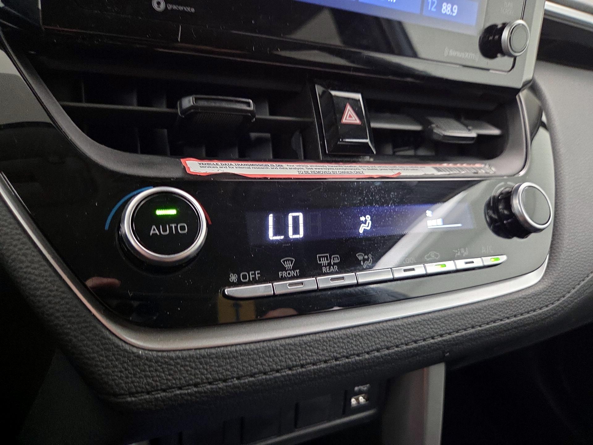 Thumbnail: 2022 Toyota Corolla Cross - 16