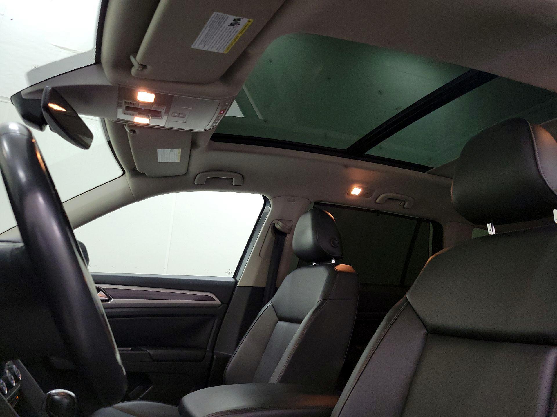 Thumbnail: 2019 Volkswagen Atlas - 19