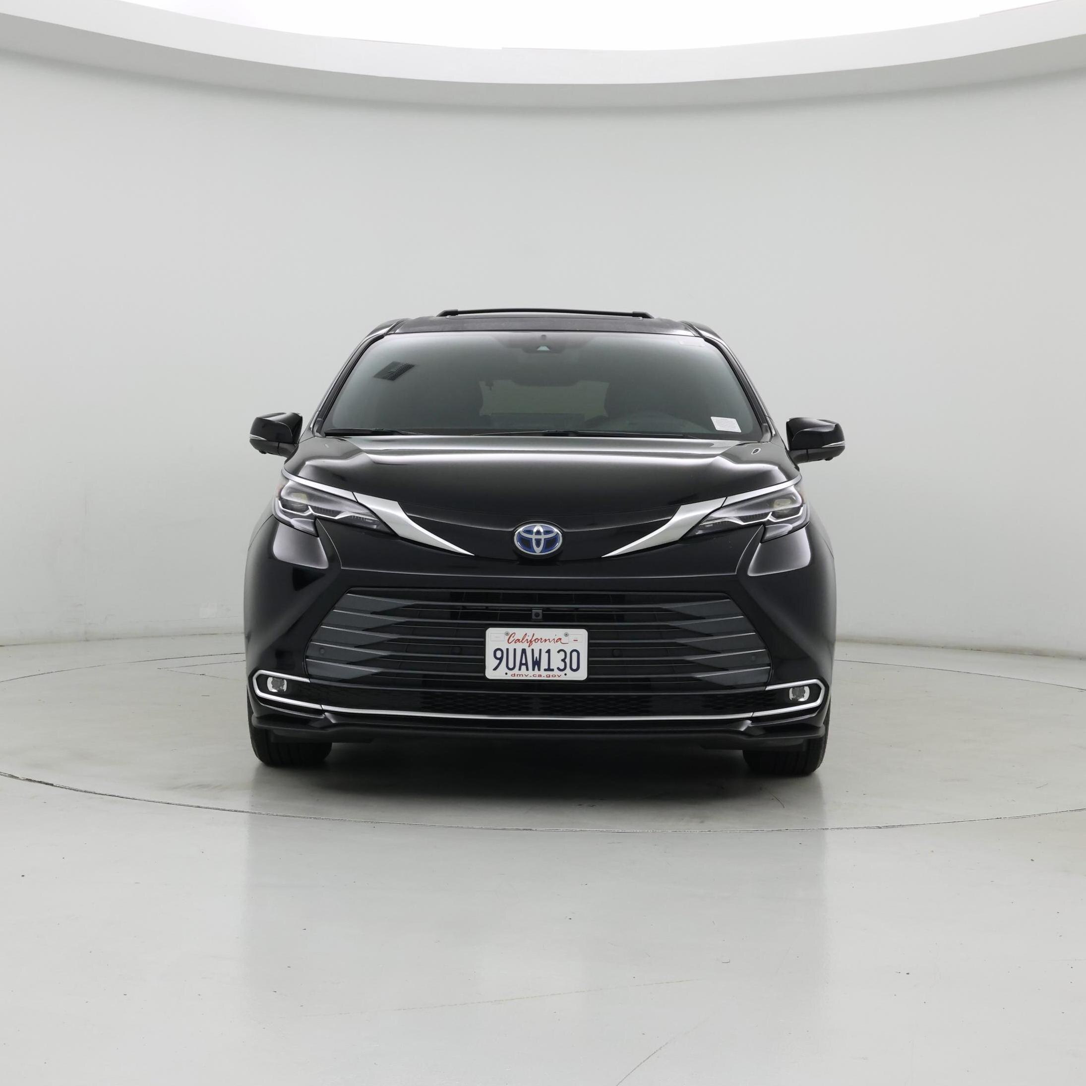 Thumbnail: 2025 Toyota Sienna - 5