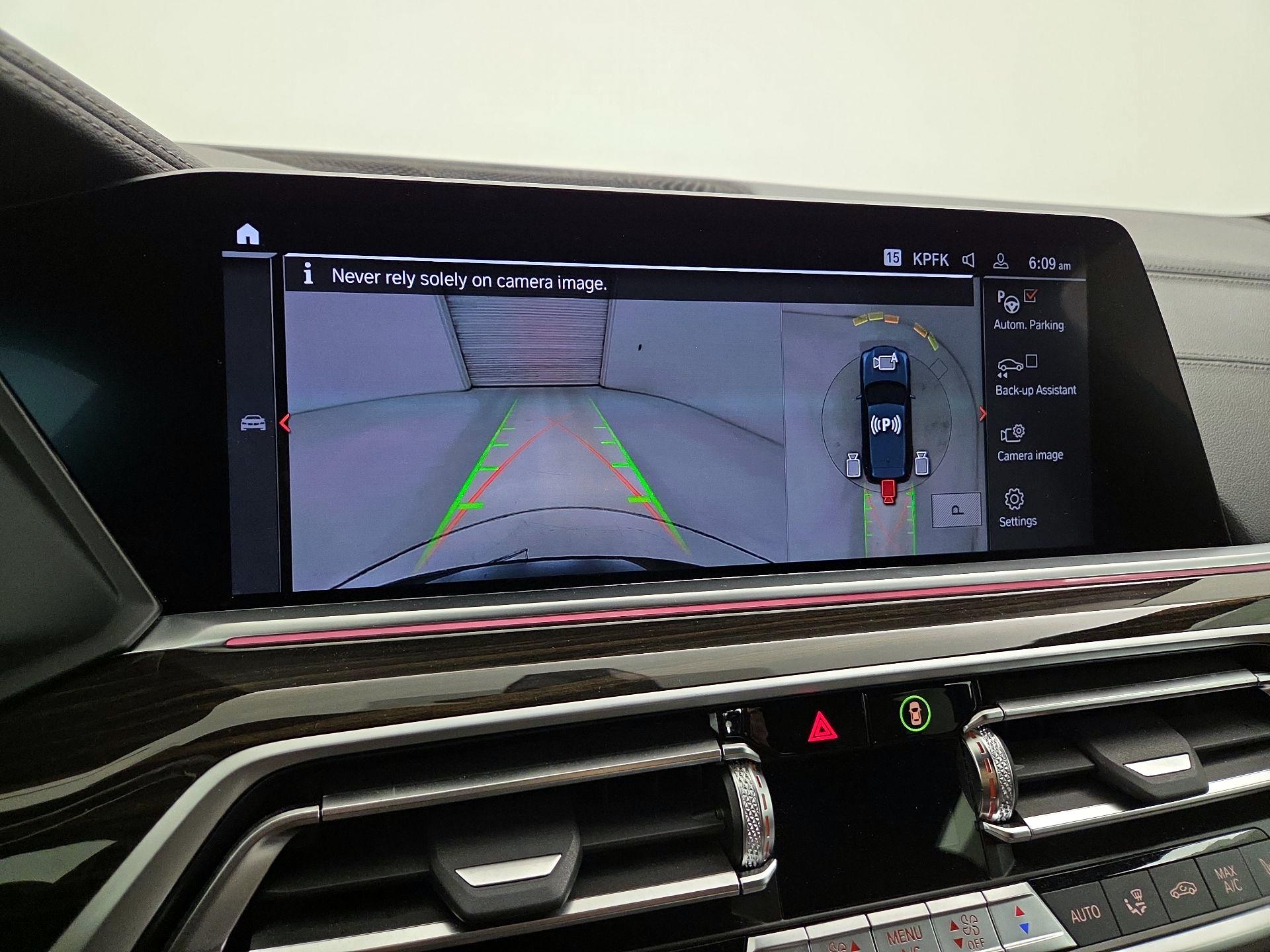 Thumbnail: 2021 BMW X5 - 15