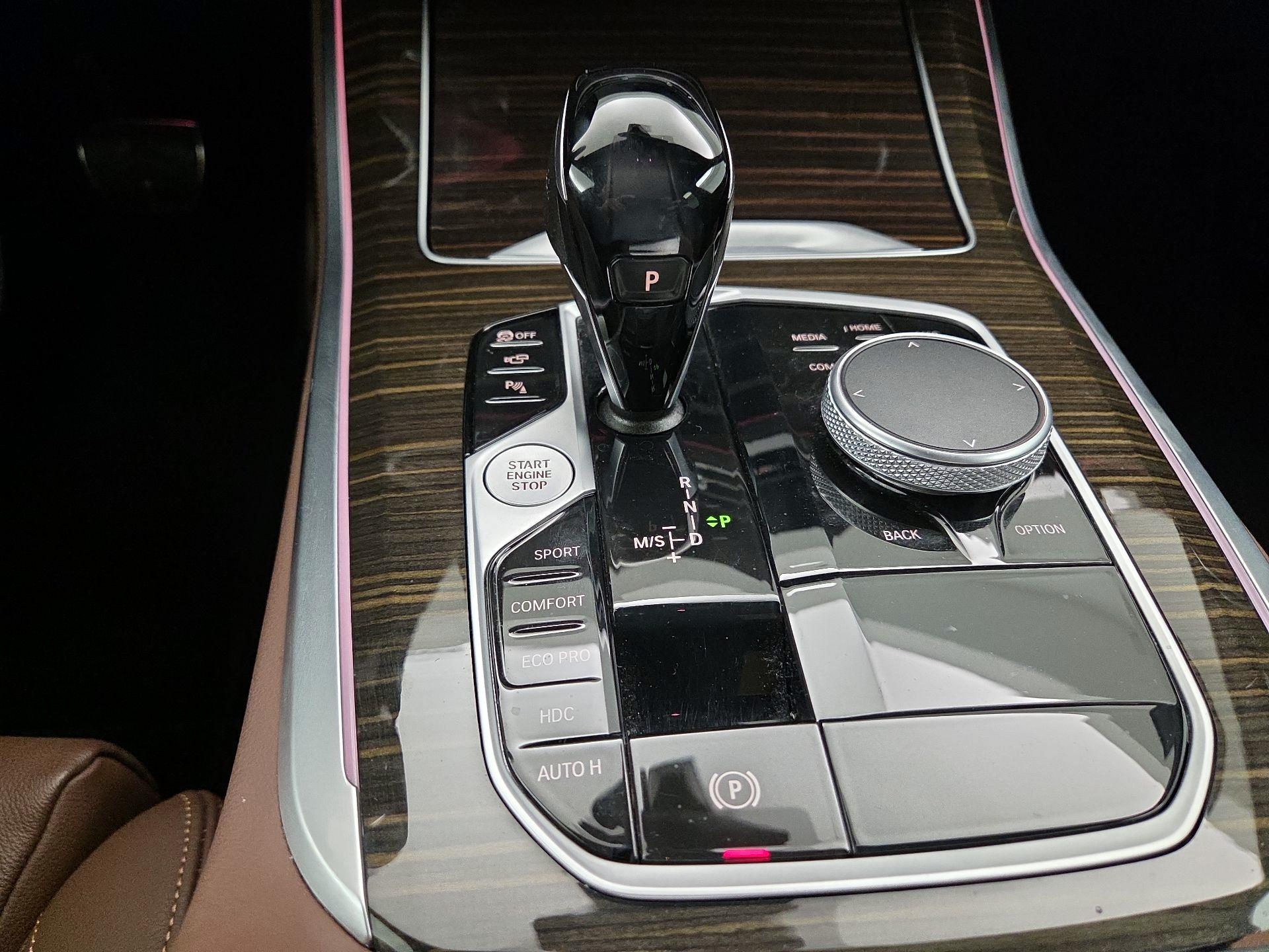 Thumbnail: 2021 BMW X5 - 18