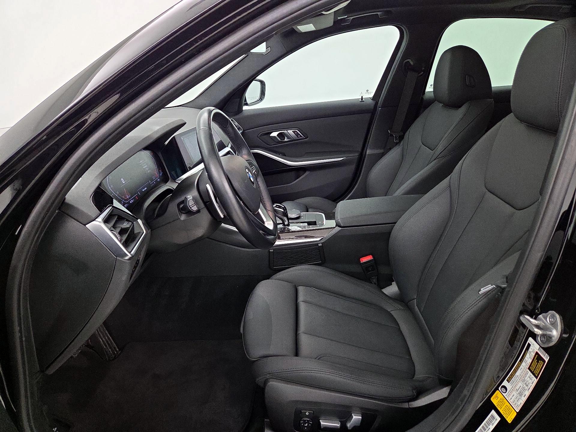 Thumbnail: 2021 BMW 3 Series - 11