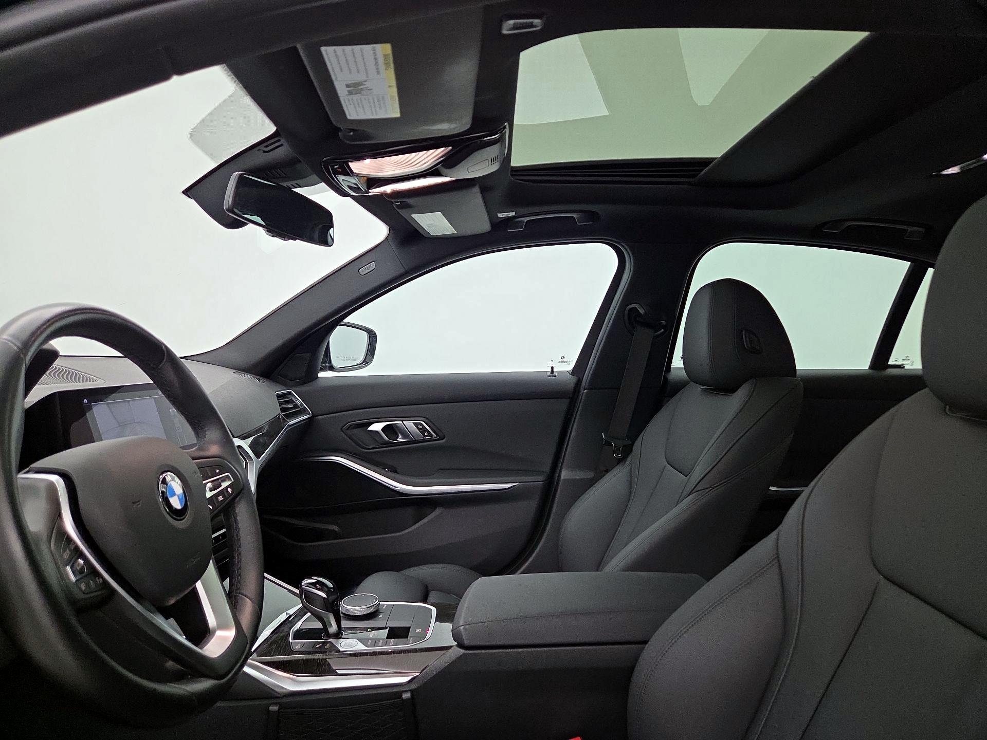 Thumbnail: 2021 BMW 3 Series - 20