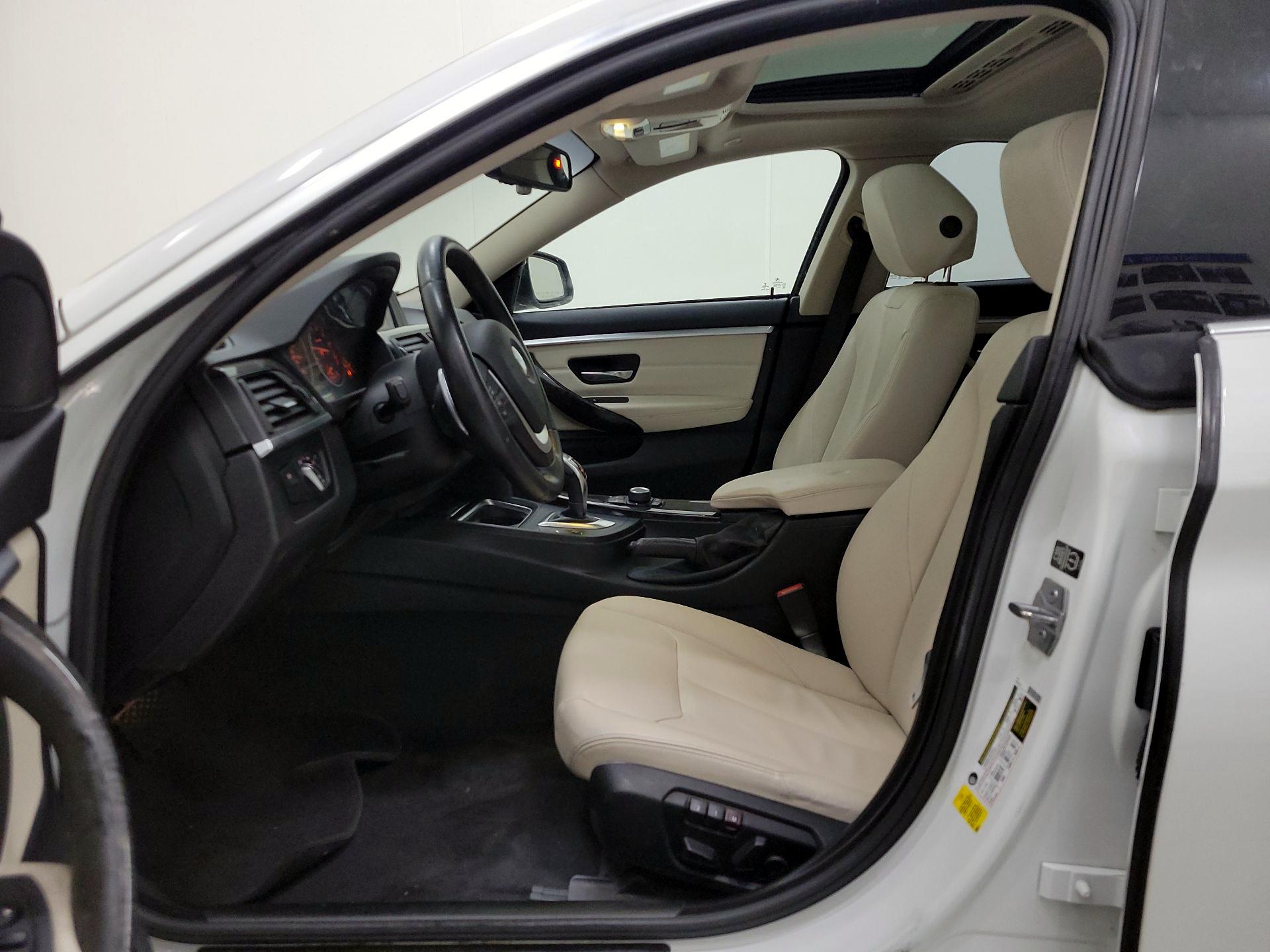 Thumbnail: 2015 BMW 4 Series - 11