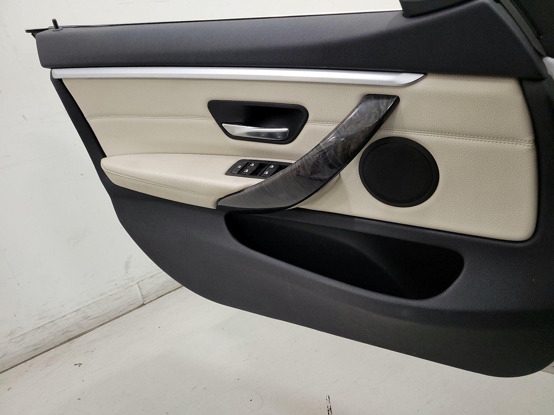 Thumbnail: 2015 BMW 4 Series - 12