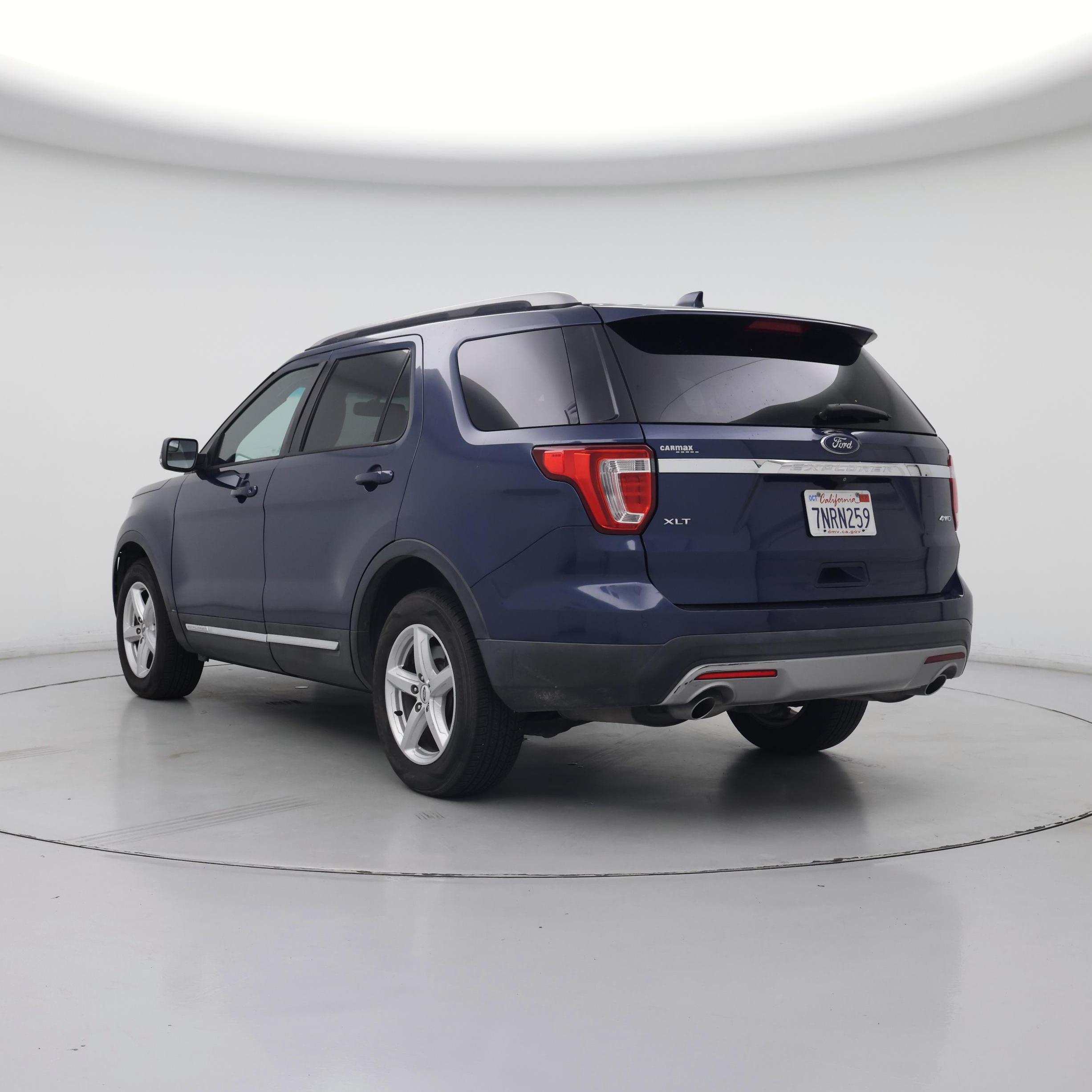 Thumbnail: 2016 Ford Explorer - 2