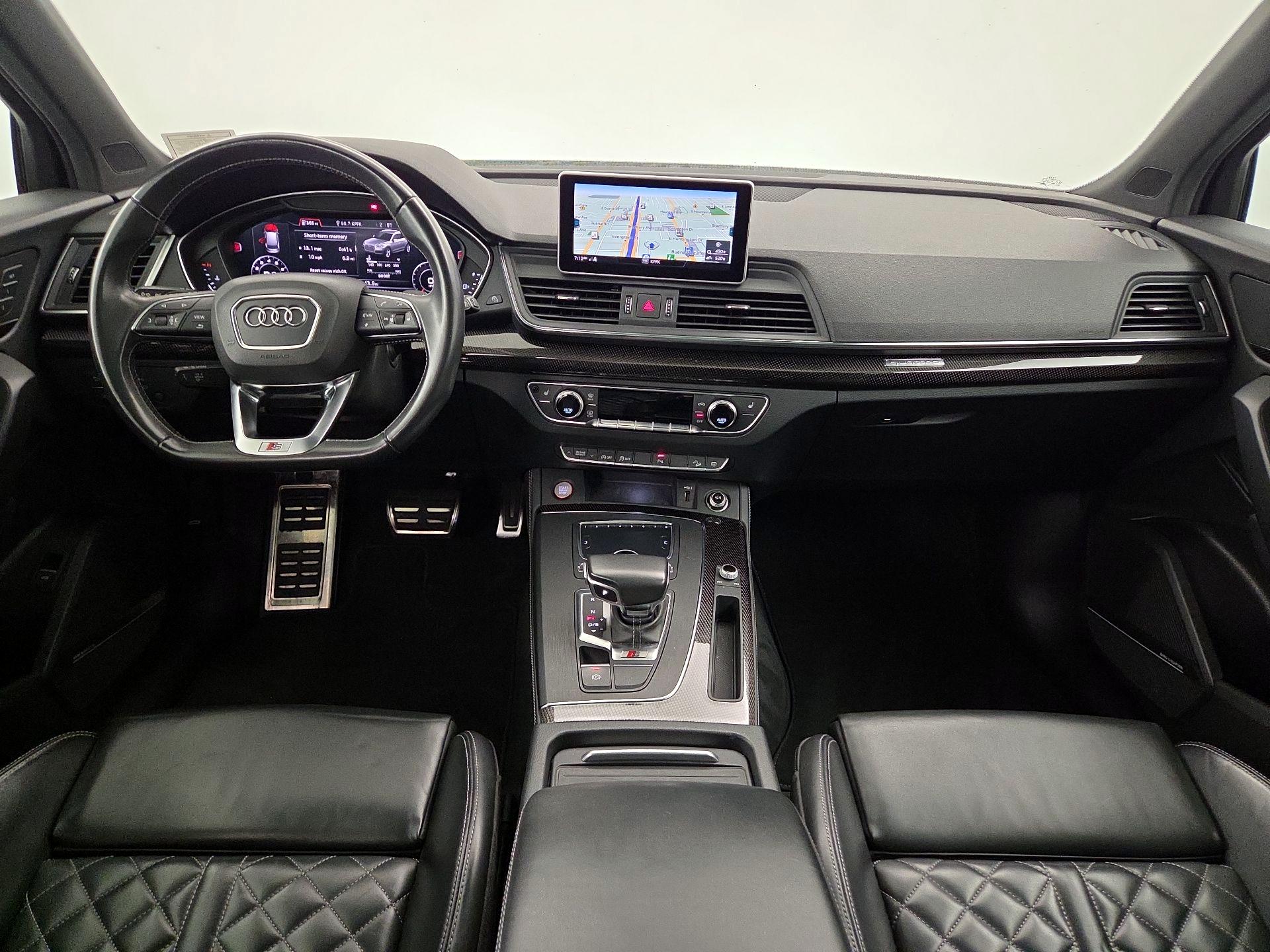 Thumbnail: 2020 Audi SQ5 - 9