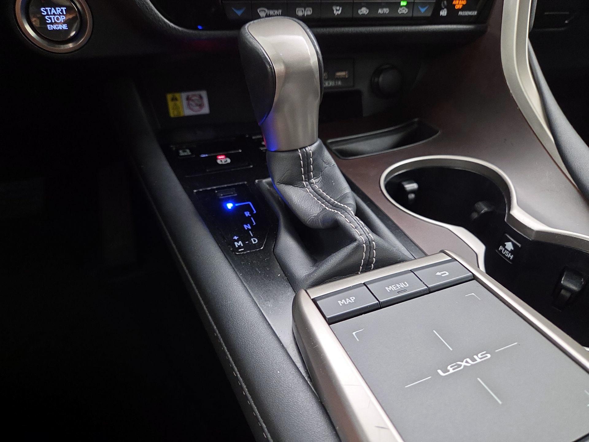 Thumbnail: 2021 Lexus RX - 18