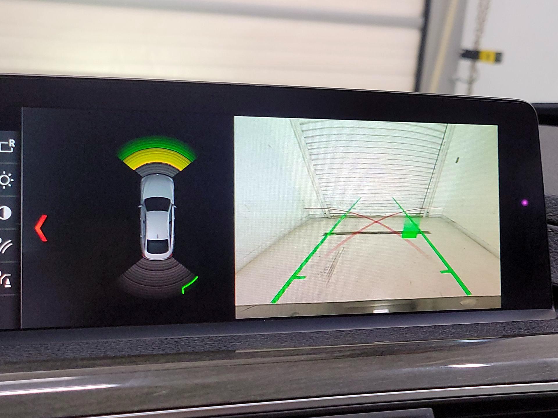 Thumbnail: 2018 BMW 4 Series - 14