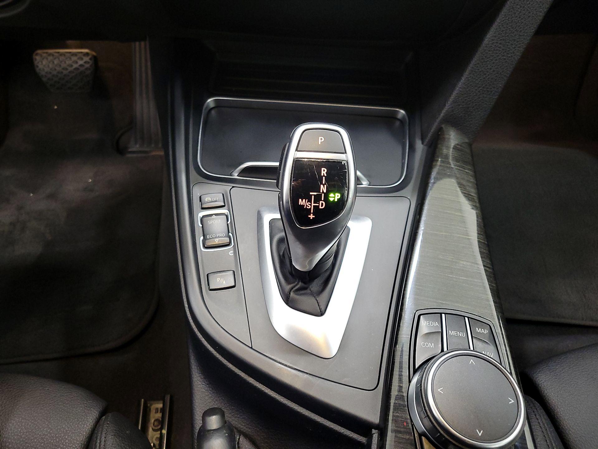 Thumbnail: 2018 BMW 4 Series - 18