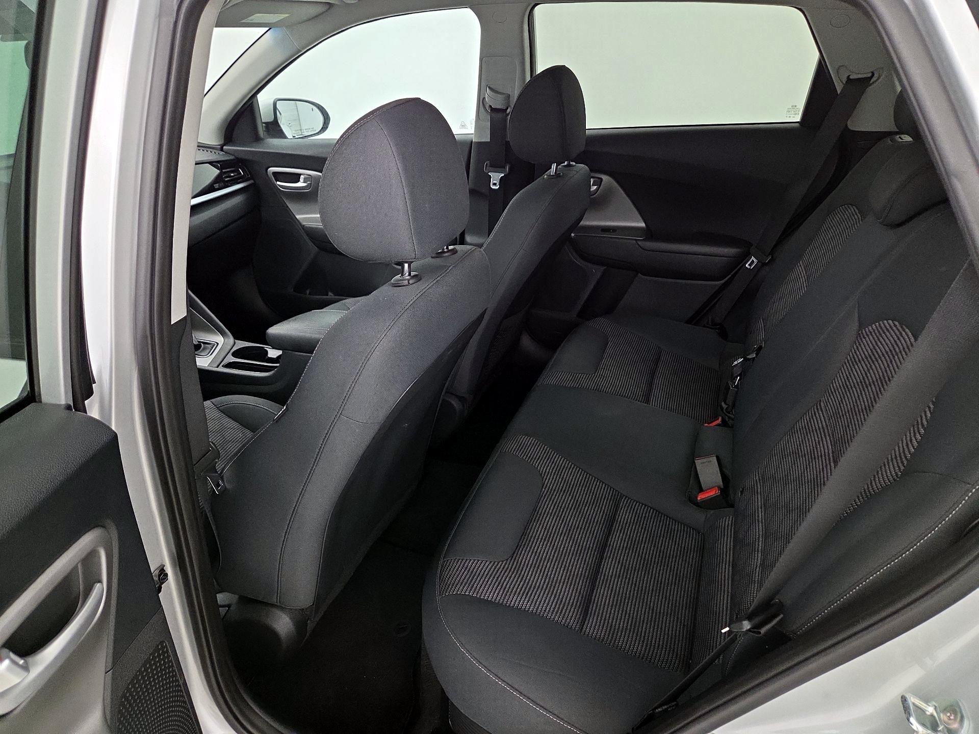 Thumbnail: 2021 Kia Niro - 19