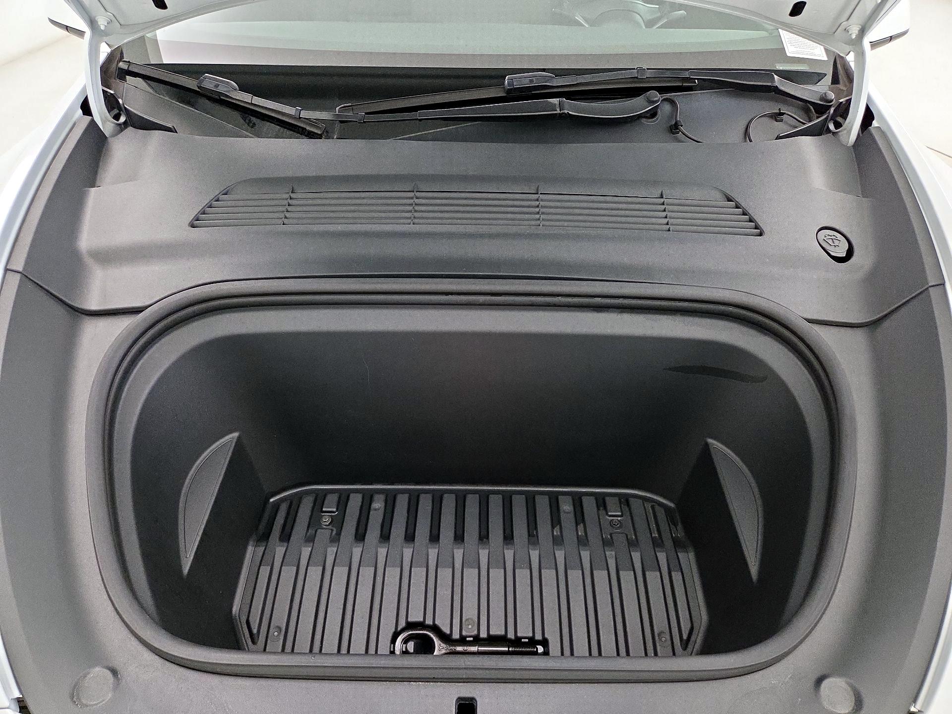 Thumbnail: 2021 Tesla Model Y - 20