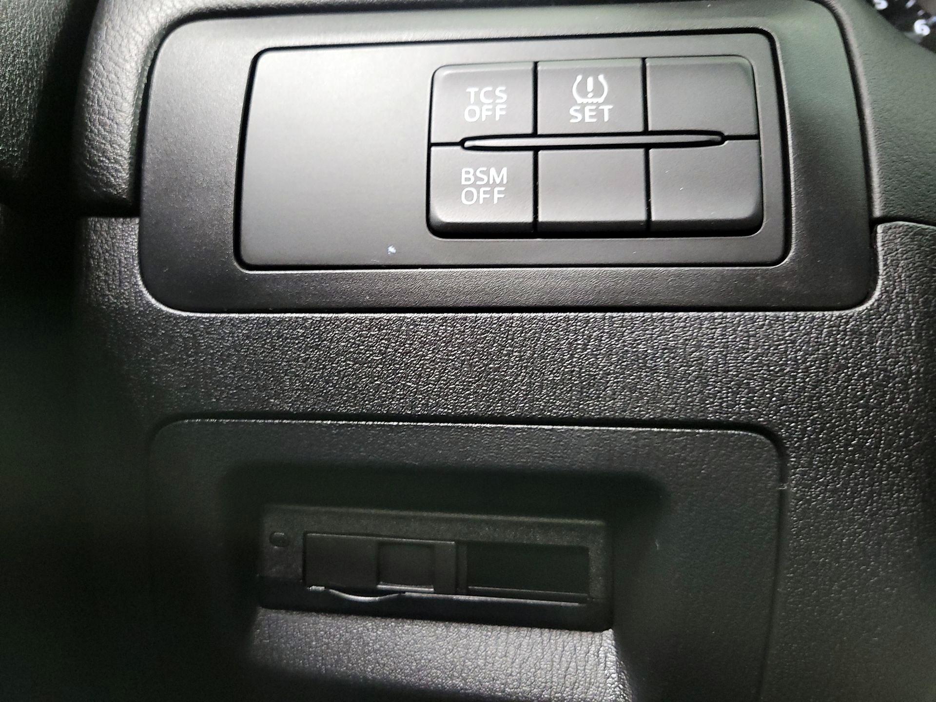 Thumbnail: 2014 Mazda CX-5 - 13