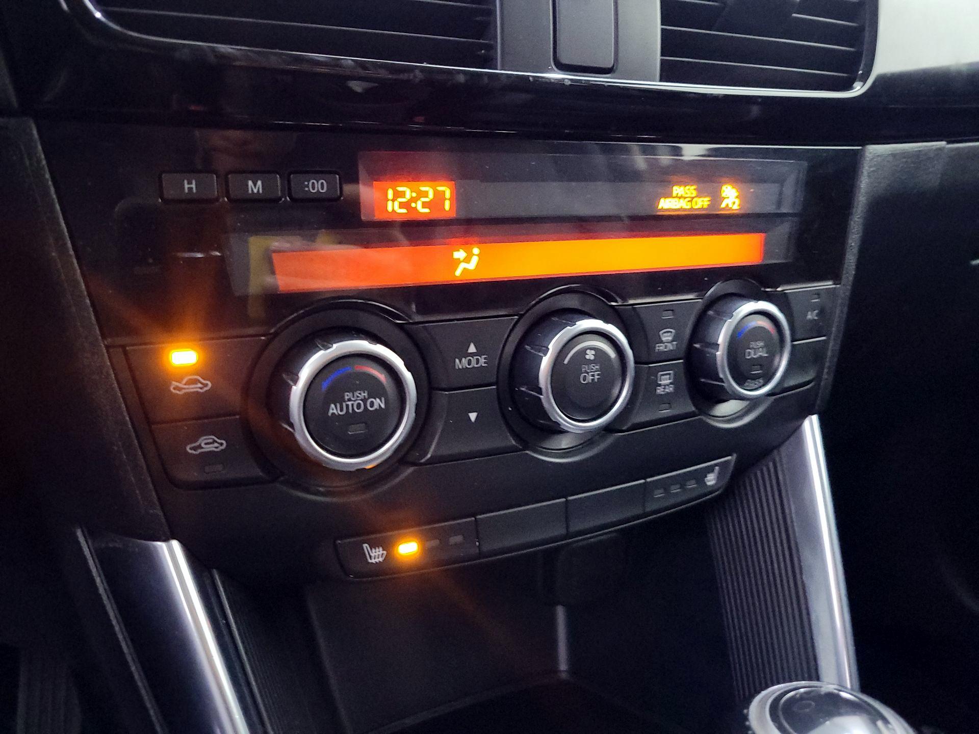 Thumbnail: 2014 Mazda CX-5 - 16