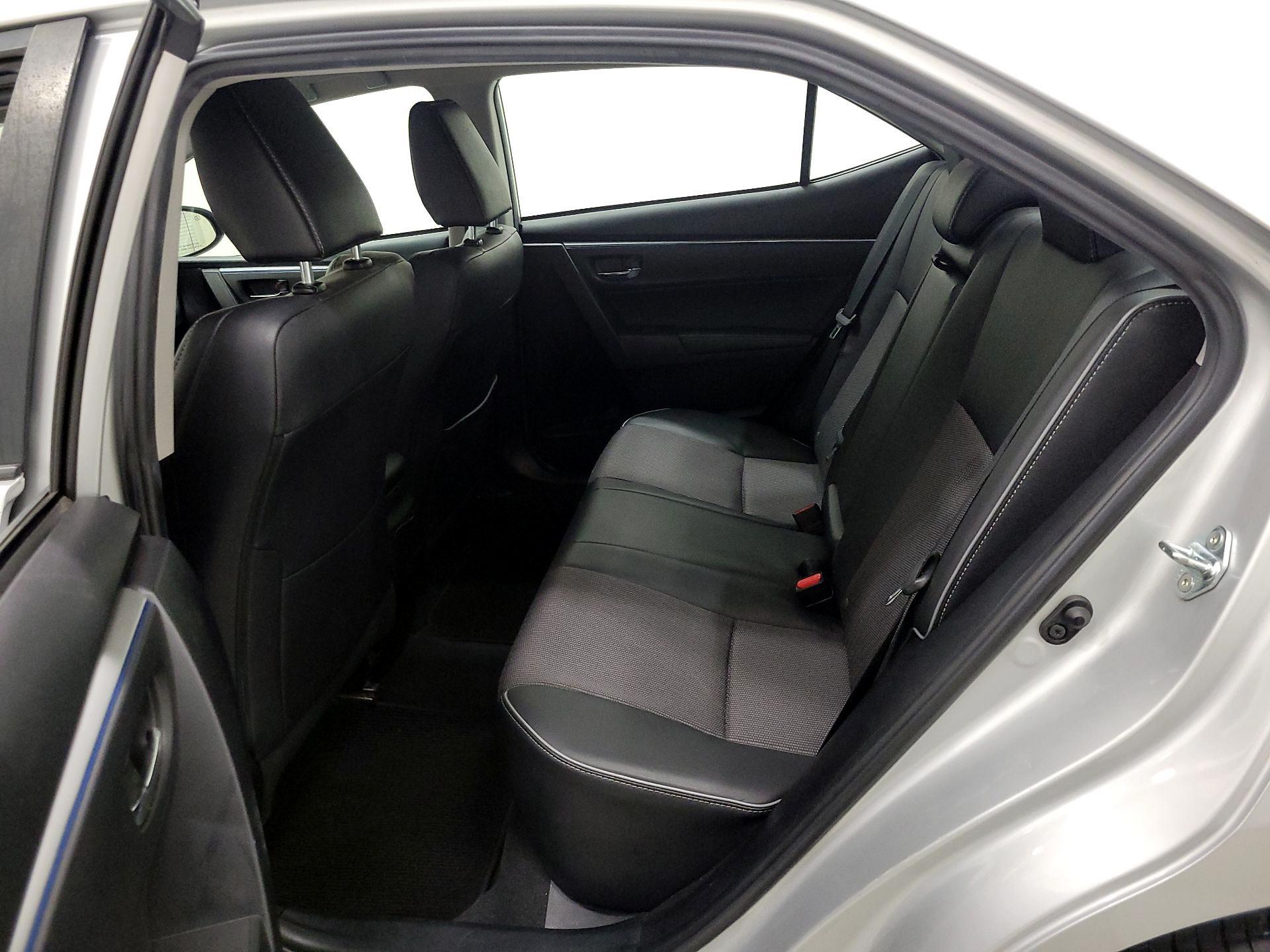 Thumbnail: 2015 Toyota Corolla - 19