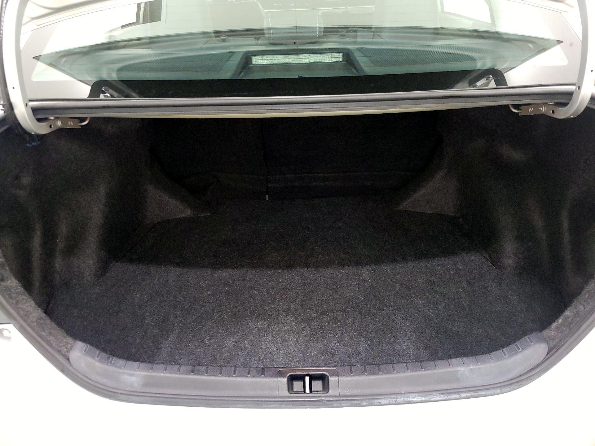 Thumbnail: 2015 Toyota Corolla - 20