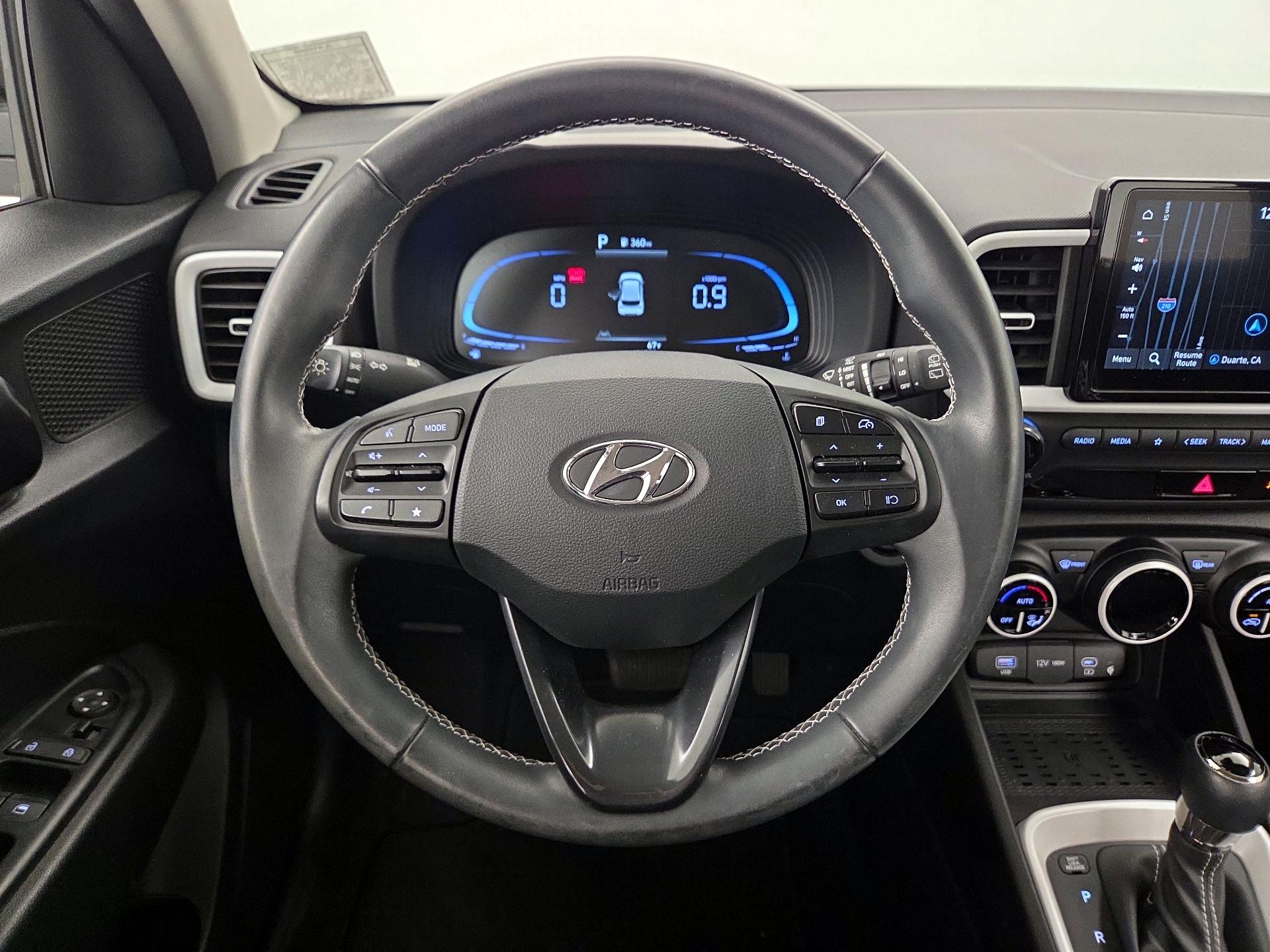 Thumbnail: 2023 Hyundai Venue - 10