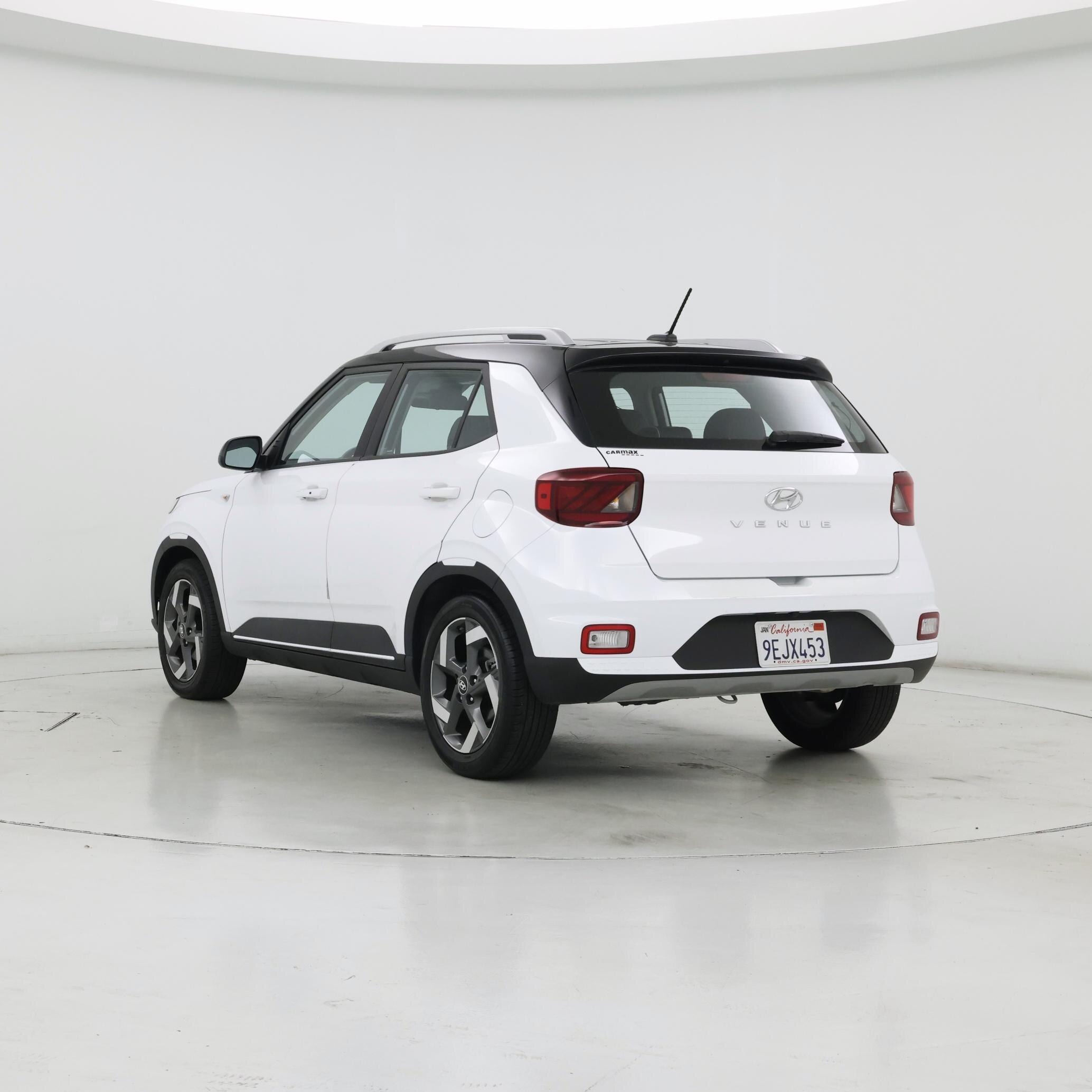Thumbnail: 2023 Hyundai Venue - 2