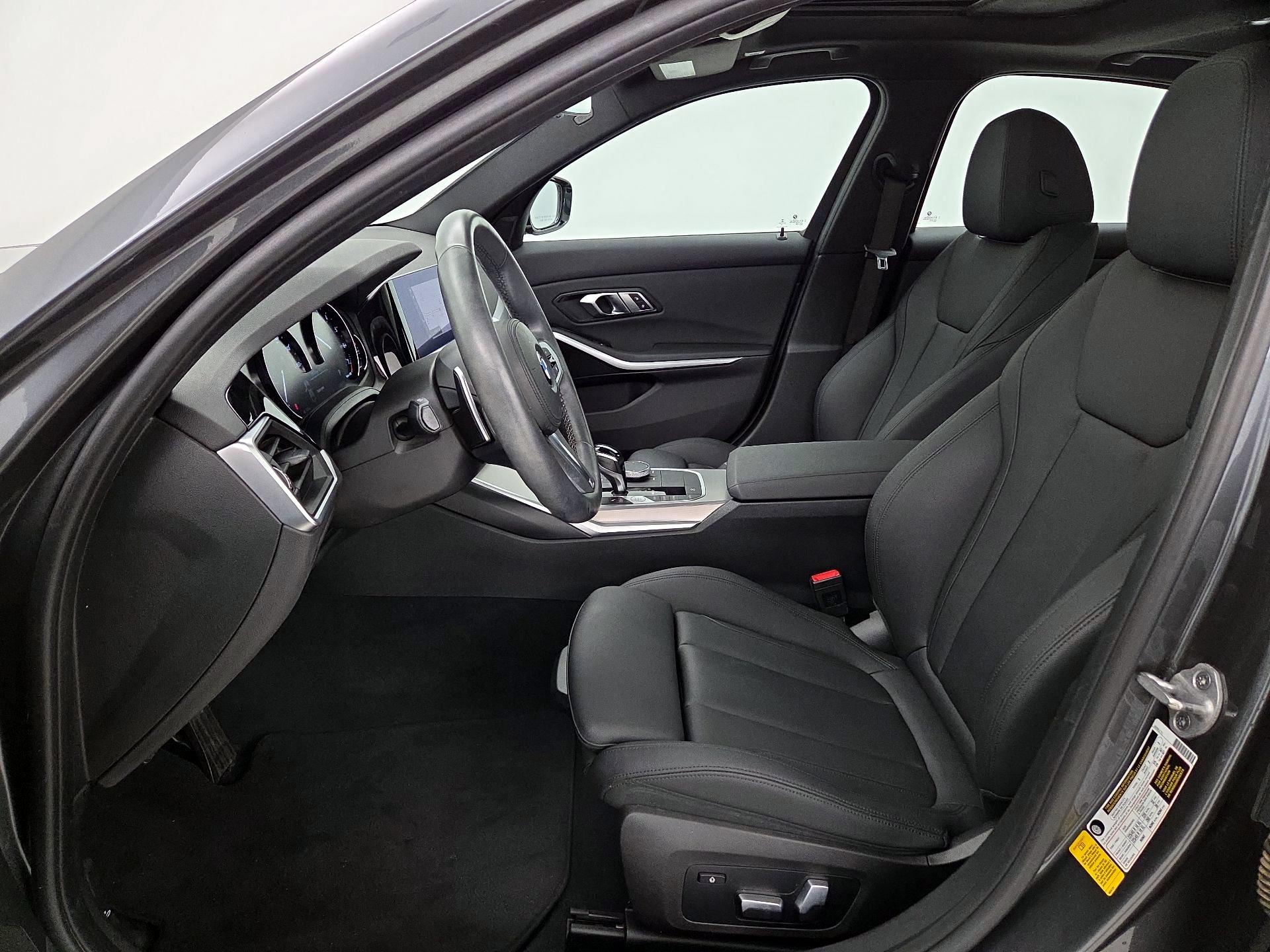 Thumbnail: 2020 BMW 3 Series - 11