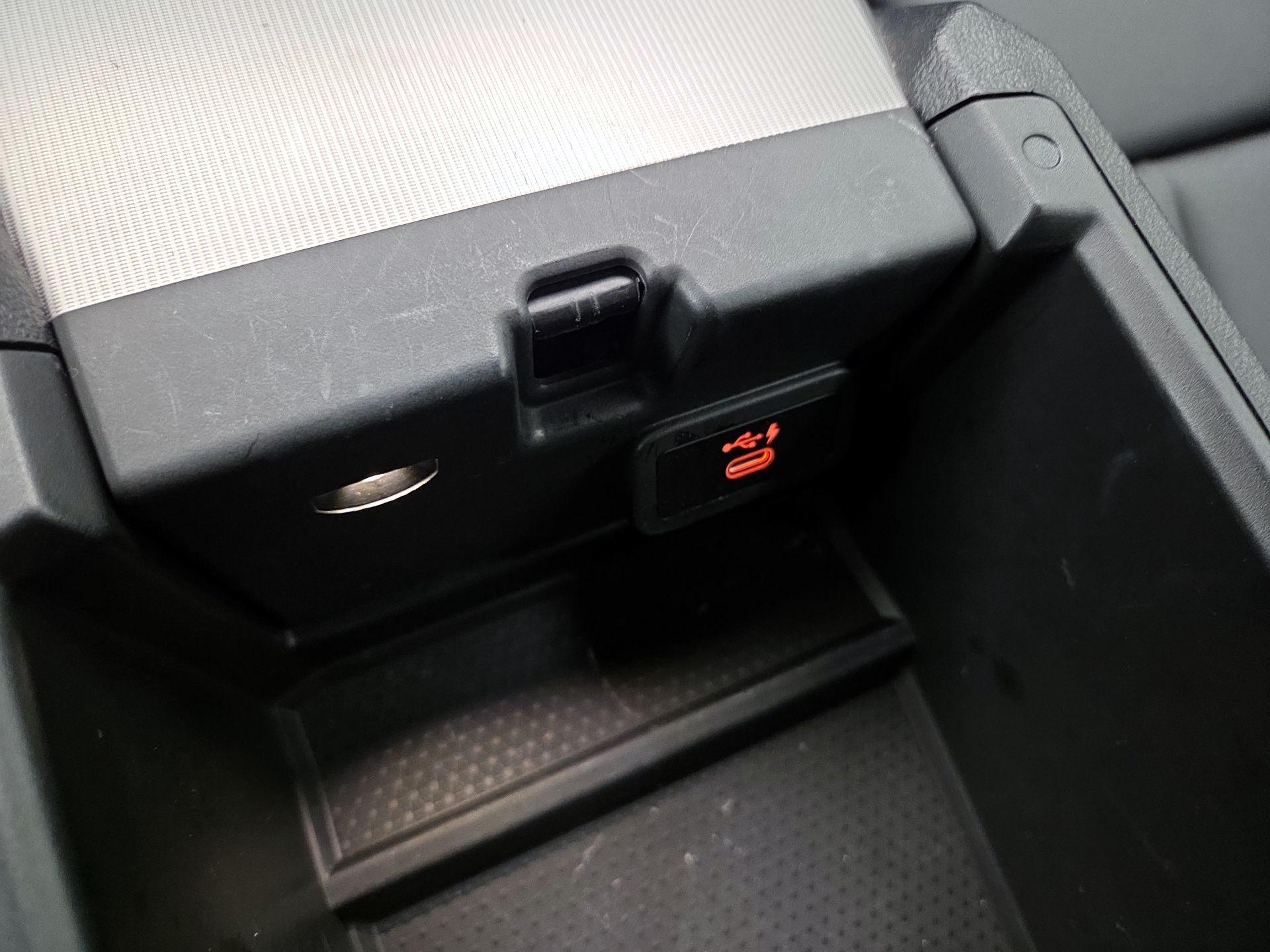 Thumbnail: 2020 BMW 3 Series - 19