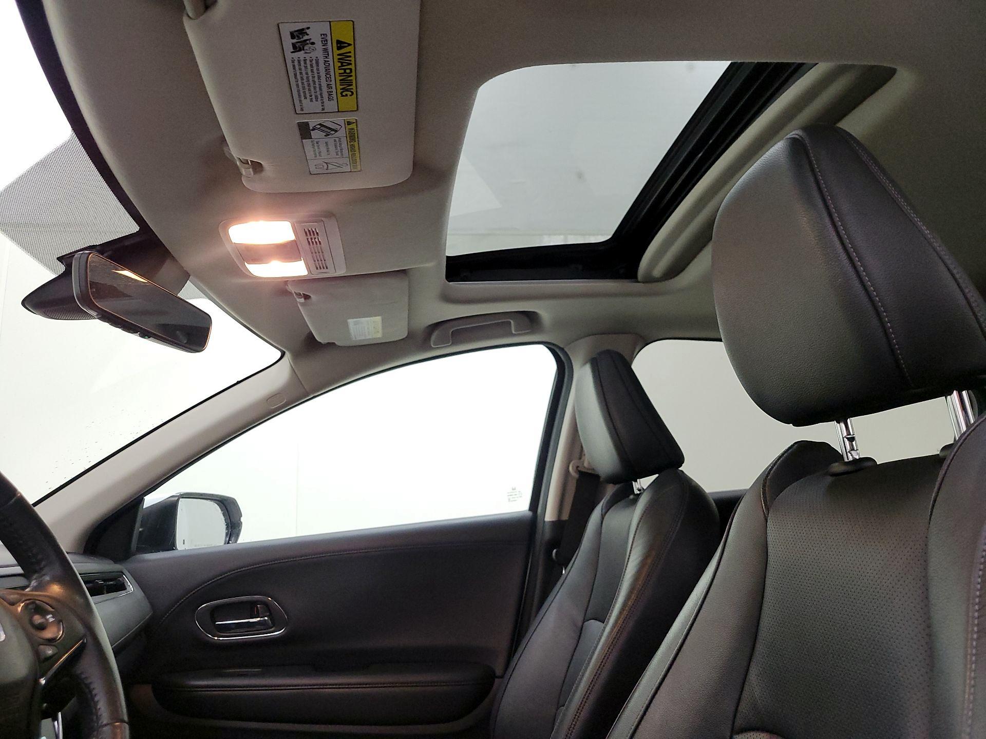 Thumbnail: 2019 Honda HR-V - 19