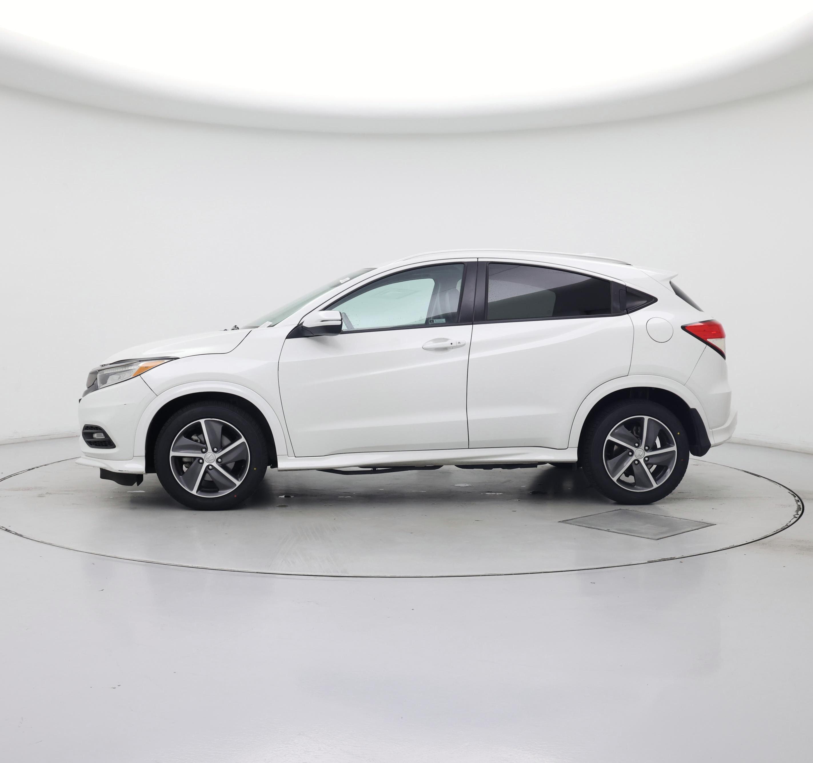 Thumbnail: 2019 Honda HR-V - 3