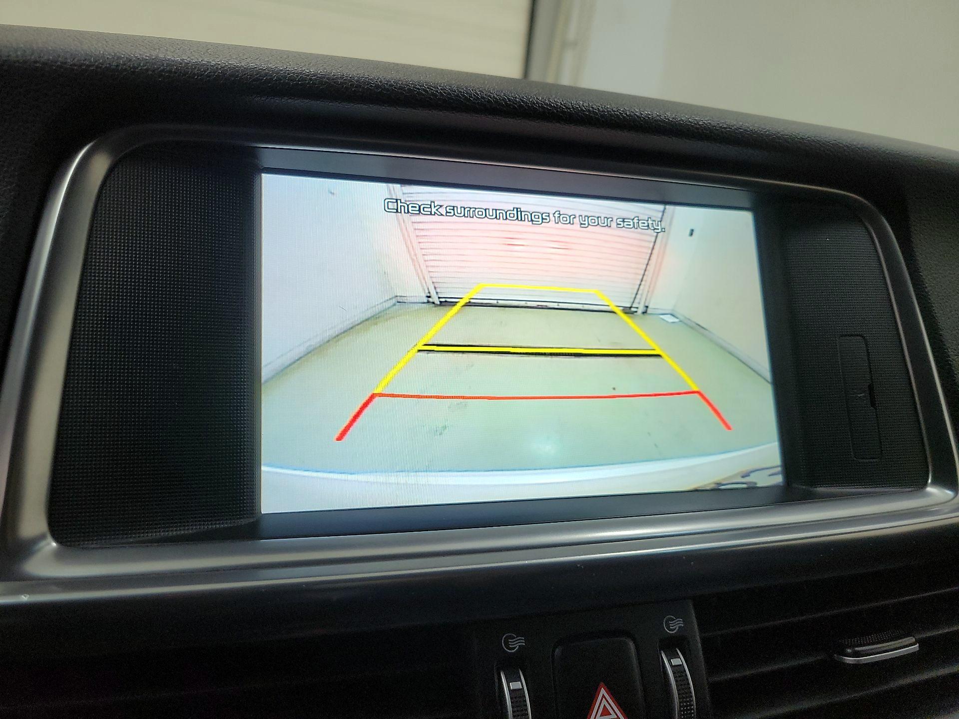 Thumbnail: 2017 Kia Optima - 14