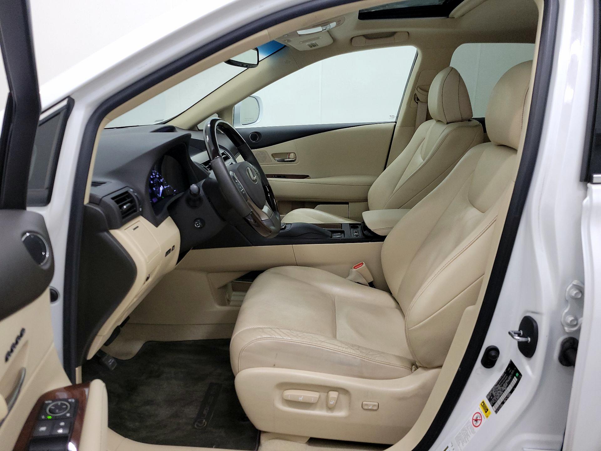 Thumbnail: 2015 Lexus RX - 11