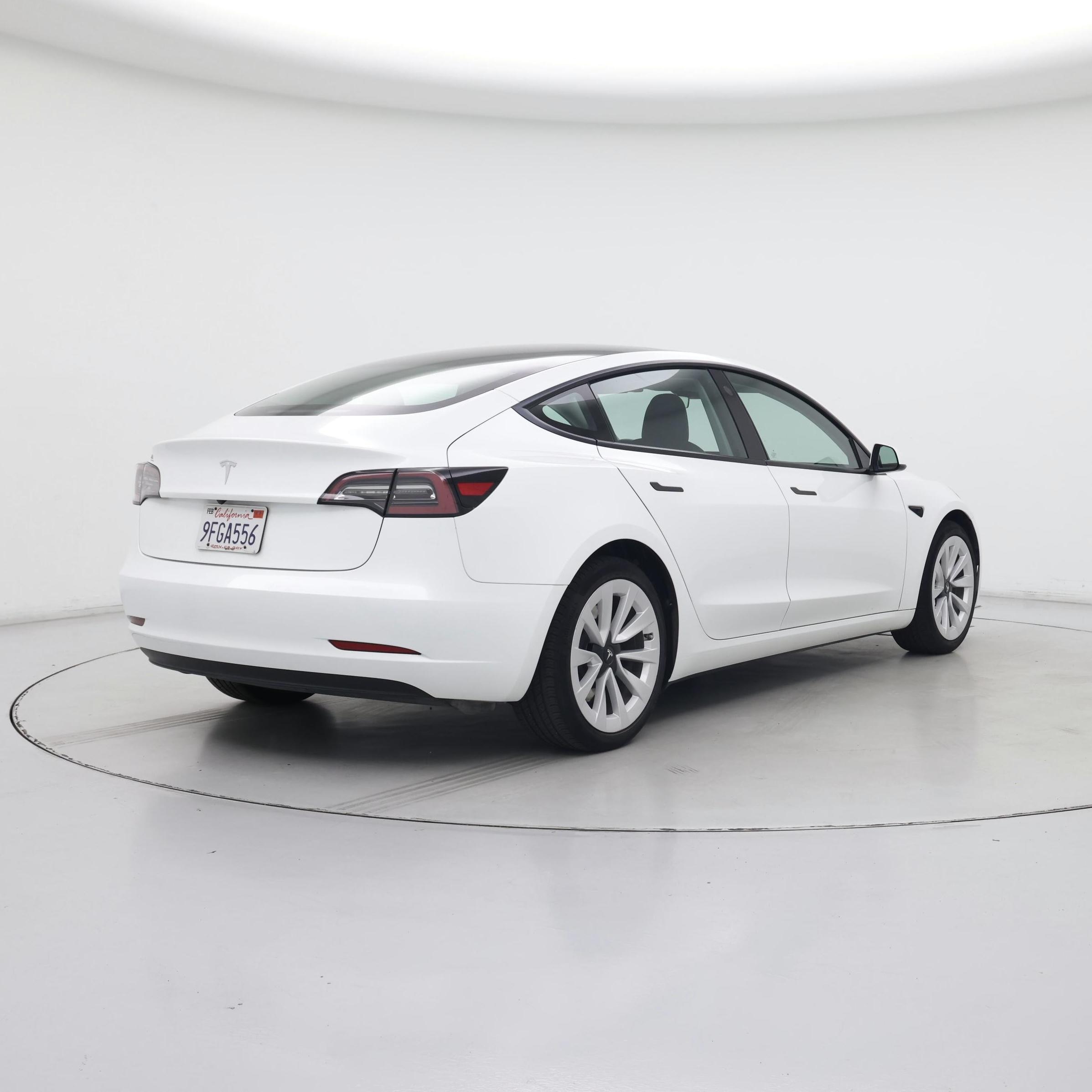 Thumbnail: 2023 Tesla Model 3 - 8