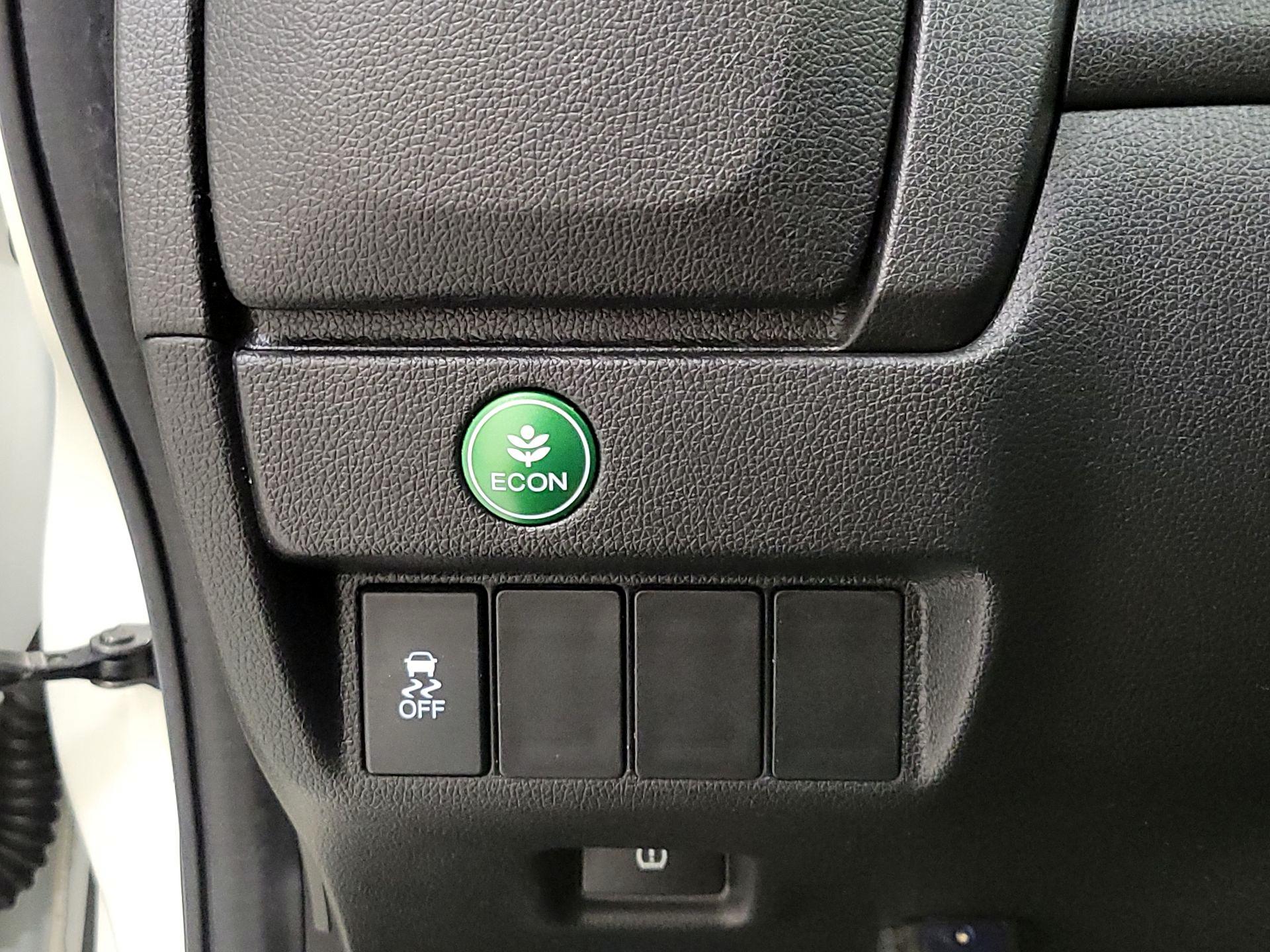 Thumbnail: 2017 Honda Fit - 13