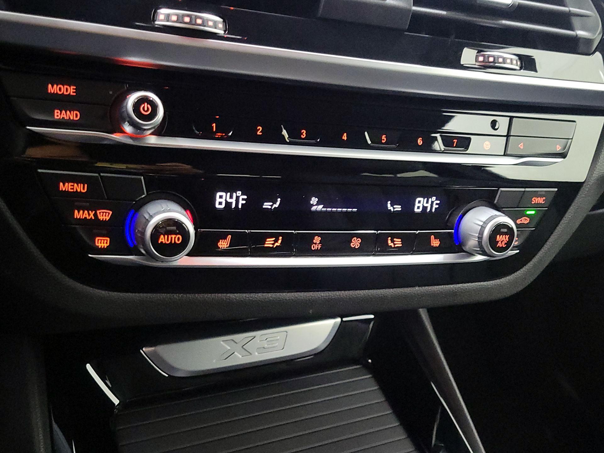 Thumbnail: 2019 BMW X3 - 17