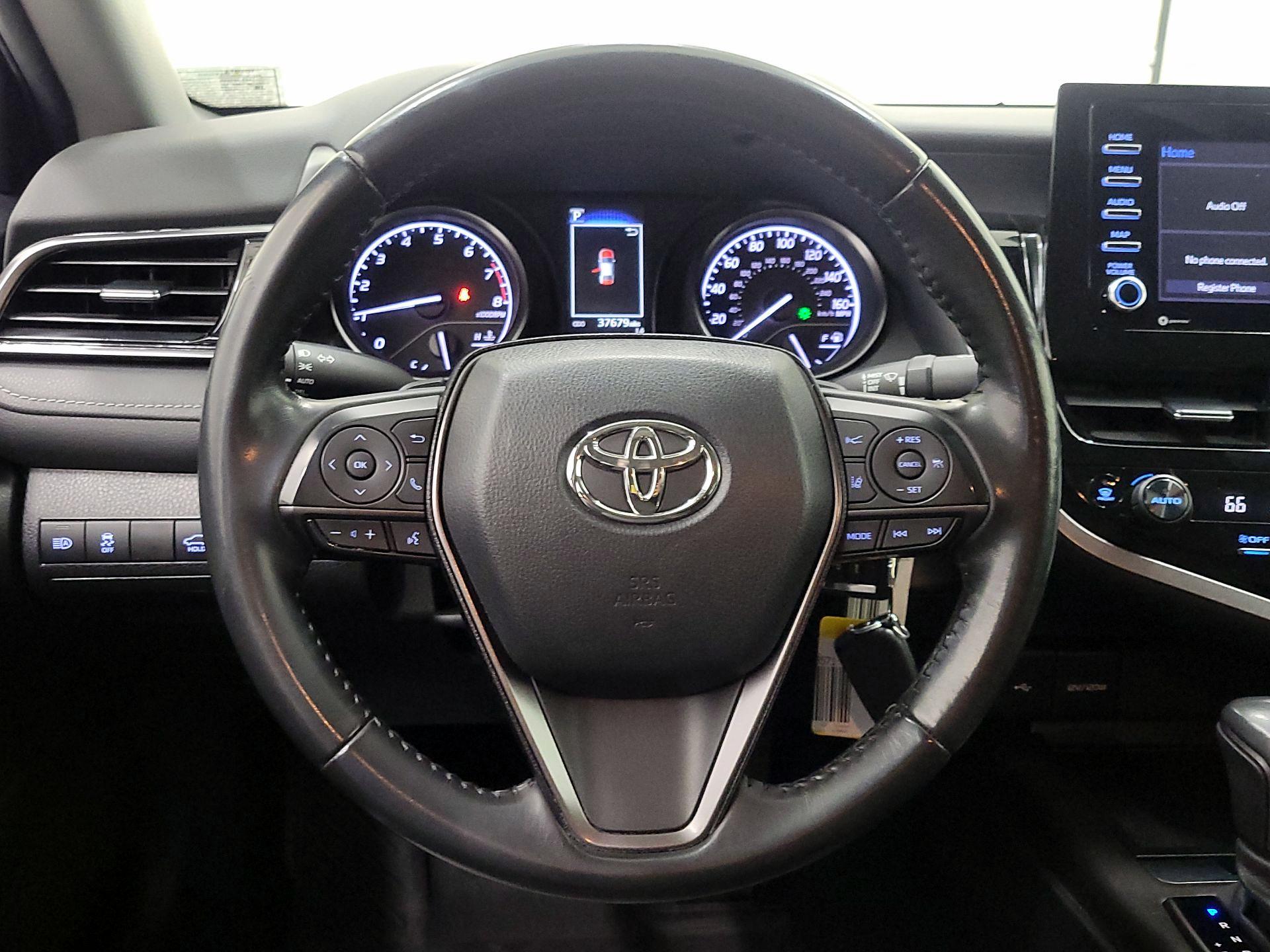 Thumbnail: 2023 Toyota Camry - 10