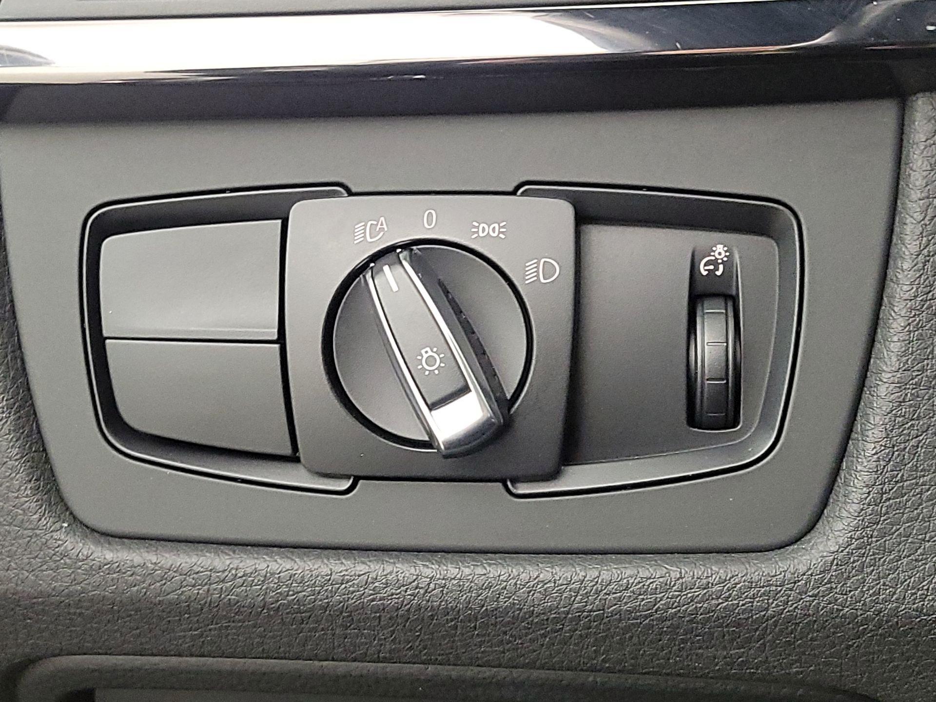 Thumbnail: 2016 BMW M3 - 13