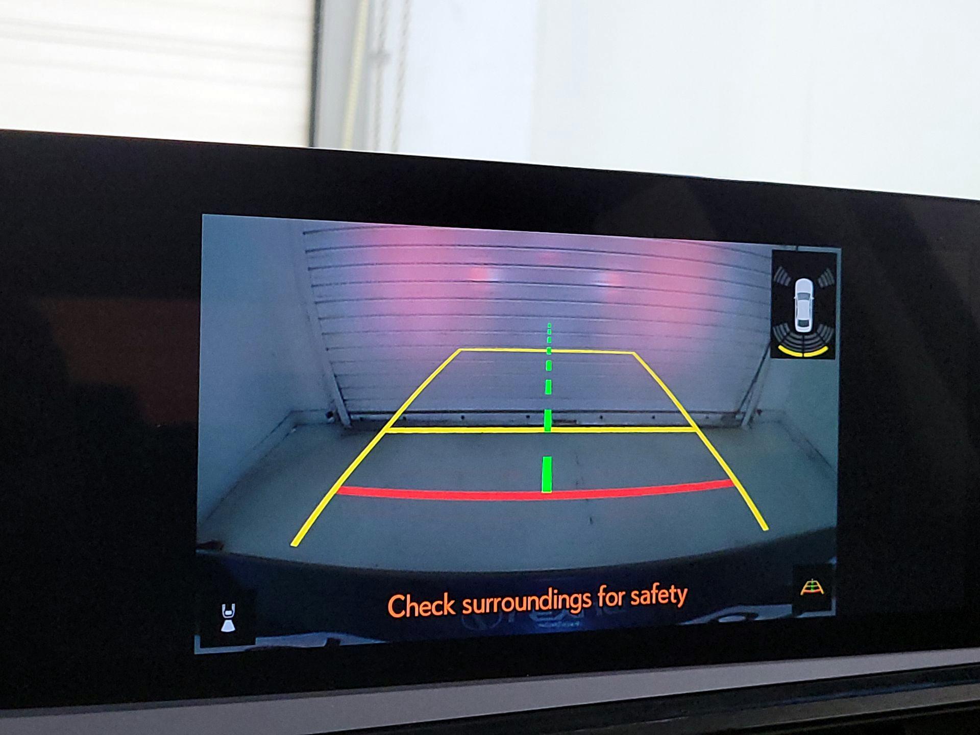 Thumbnail: 2023 Lexus ES - 15