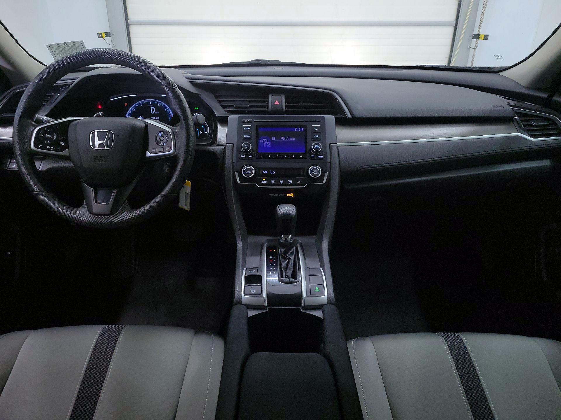 Thumbnail: 2019 Honda Civic - 9