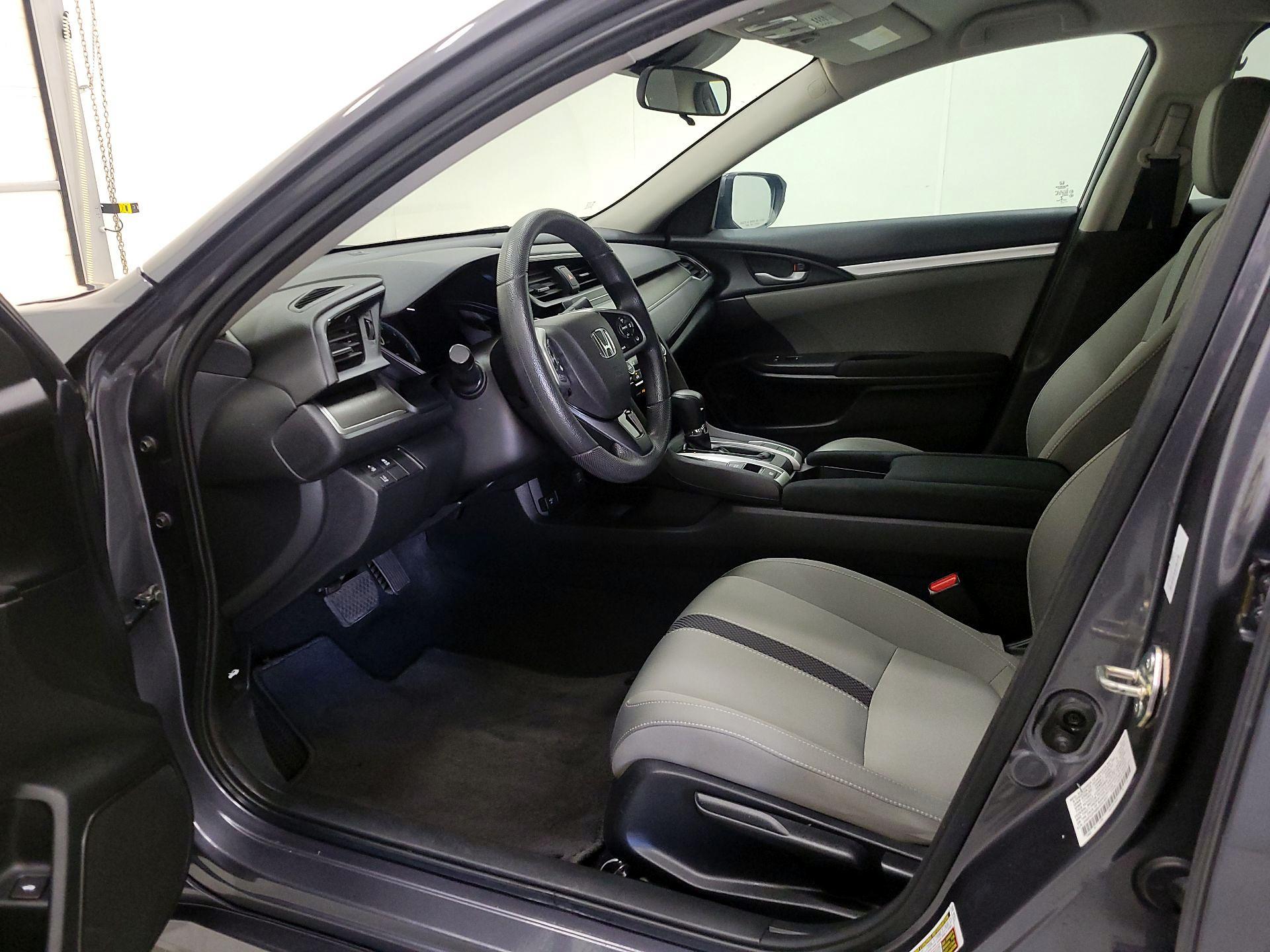 Thumbnail: 2019 Honda Civic - 11