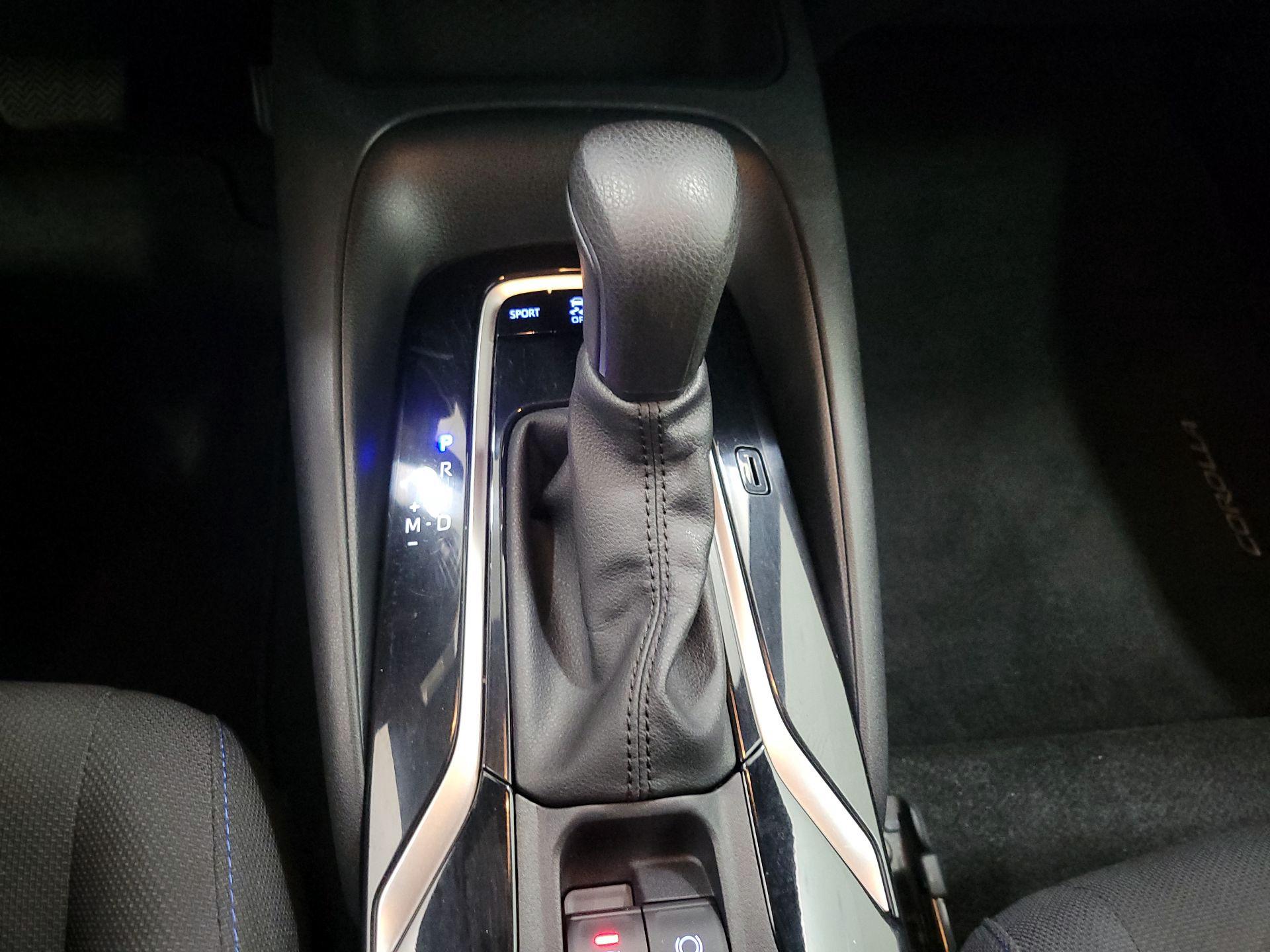 Thumbnail: 2022 Toyota Corolla - 17